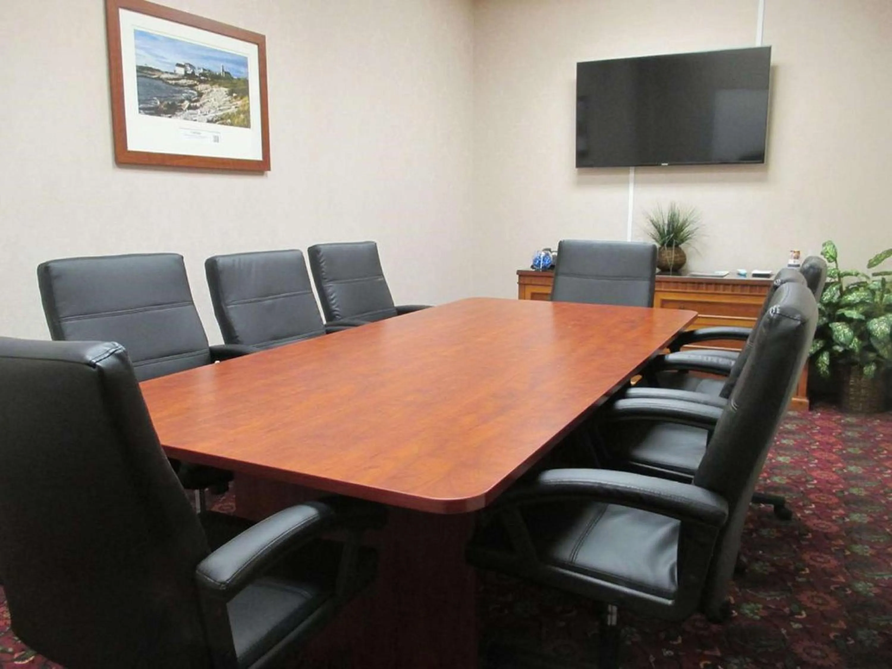 Meeting/conference room in Best Western Plus Portsmouth Hotel & Suites