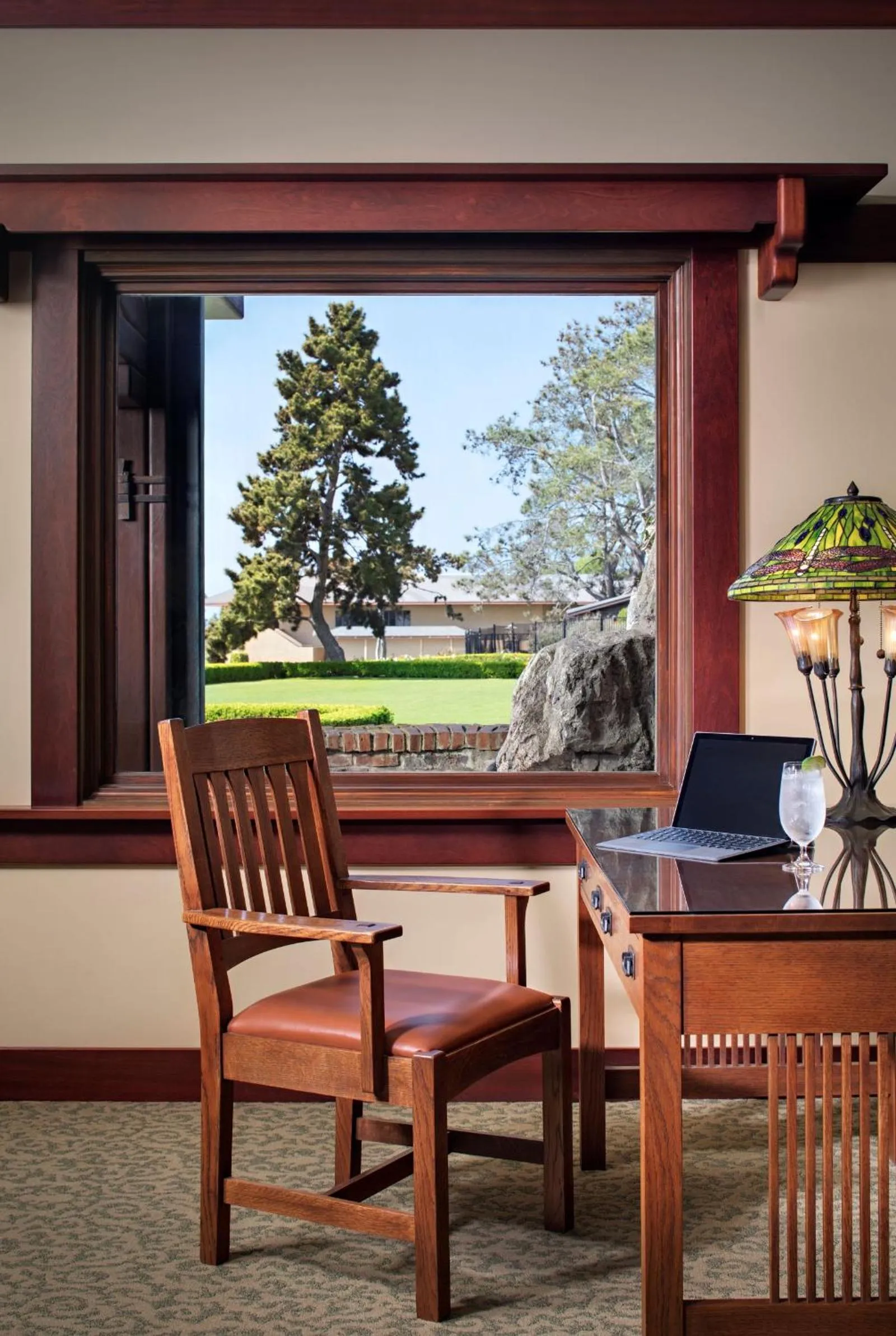 Seating area in The Lodge at Torrey Pines