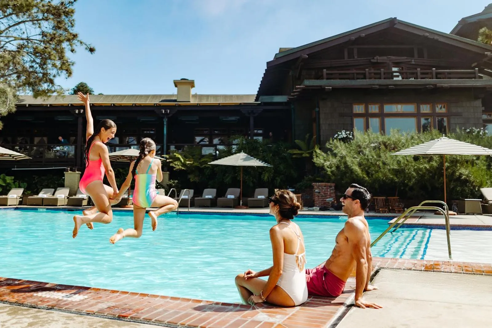 Pool view in The Lodge at Torrey Pines