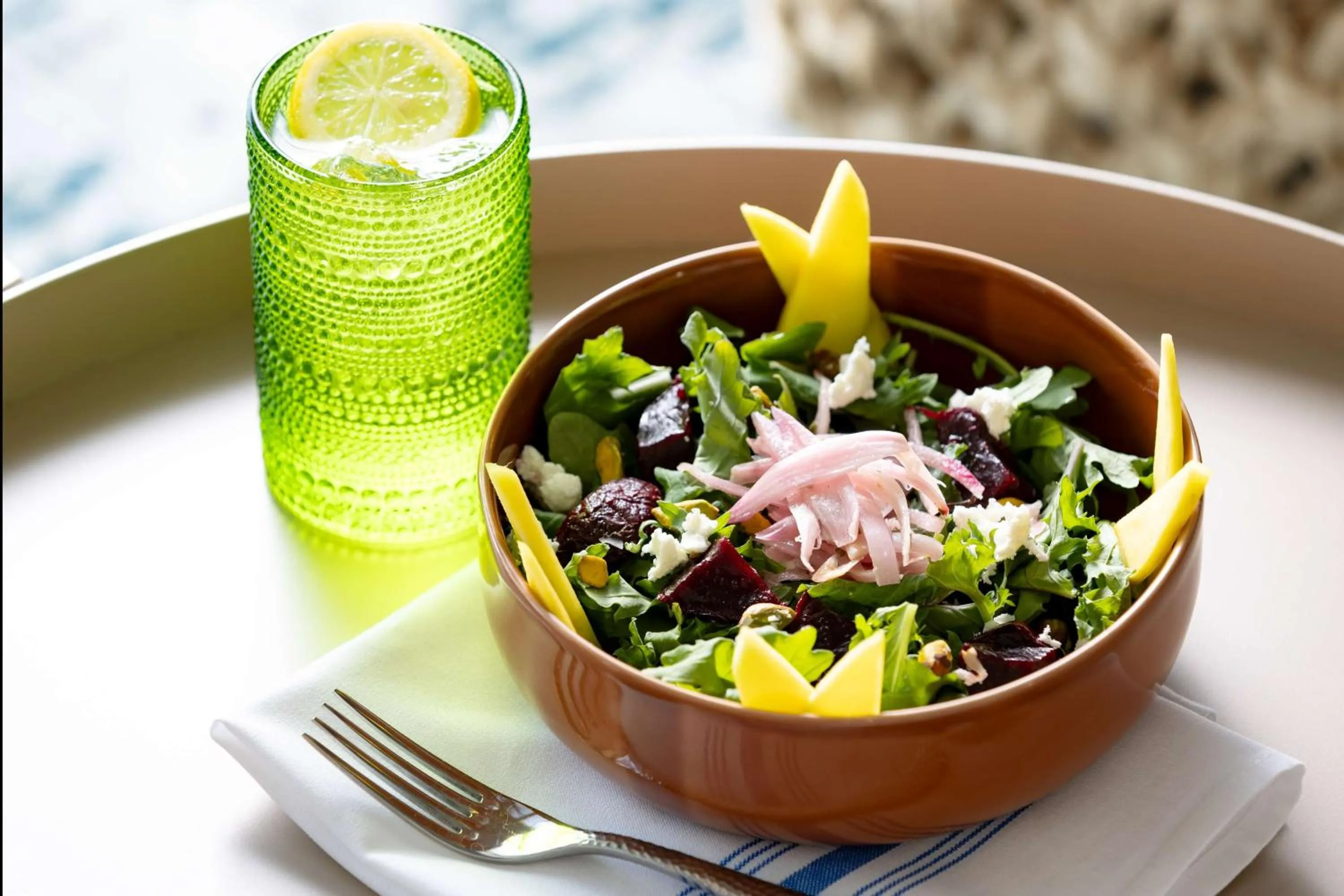 Dining area in Hilton Garden Inn Ocean City Oceanfront