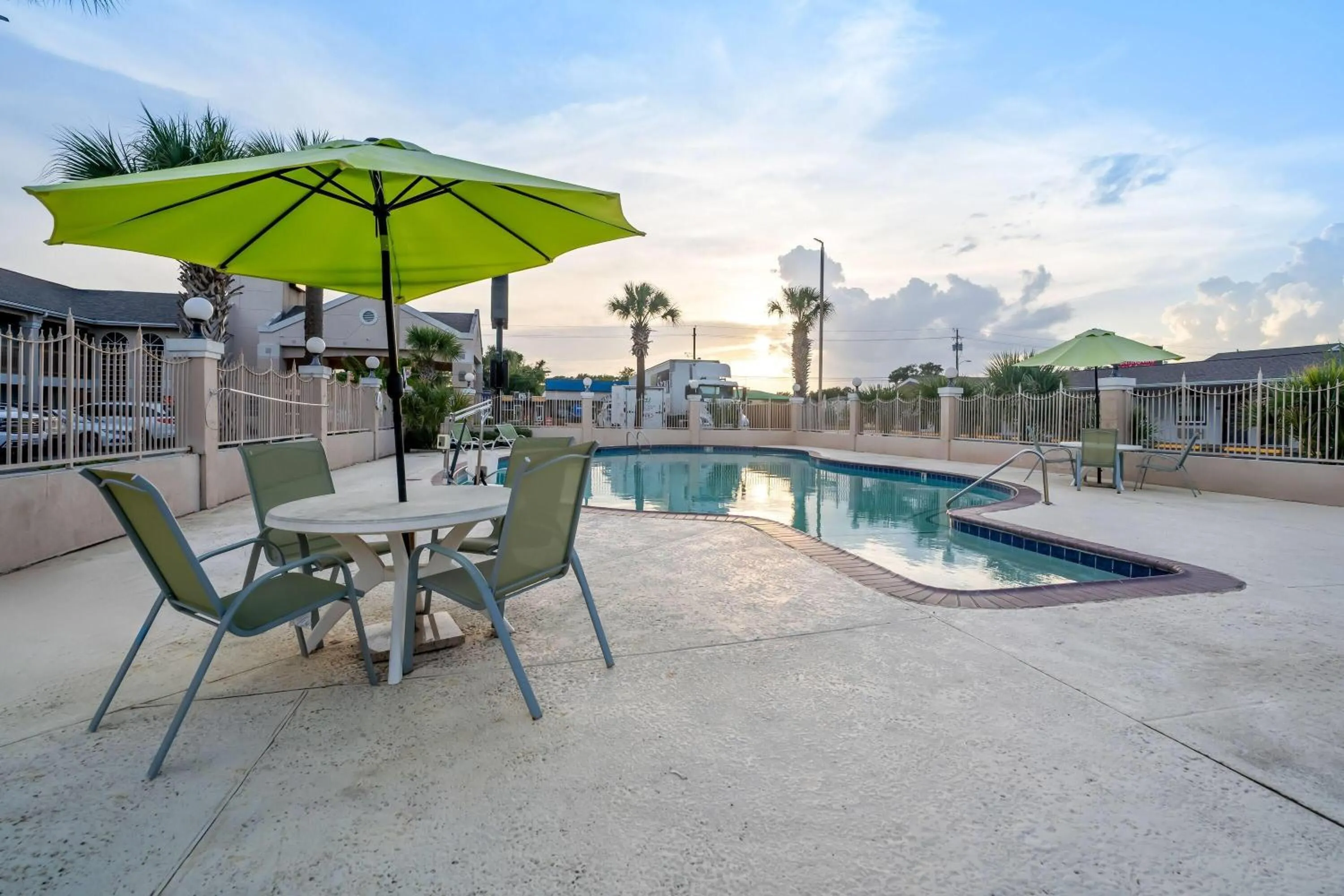 Pool view in Days Inn by Wyndham Nacogdoches/SFA University/Downtown