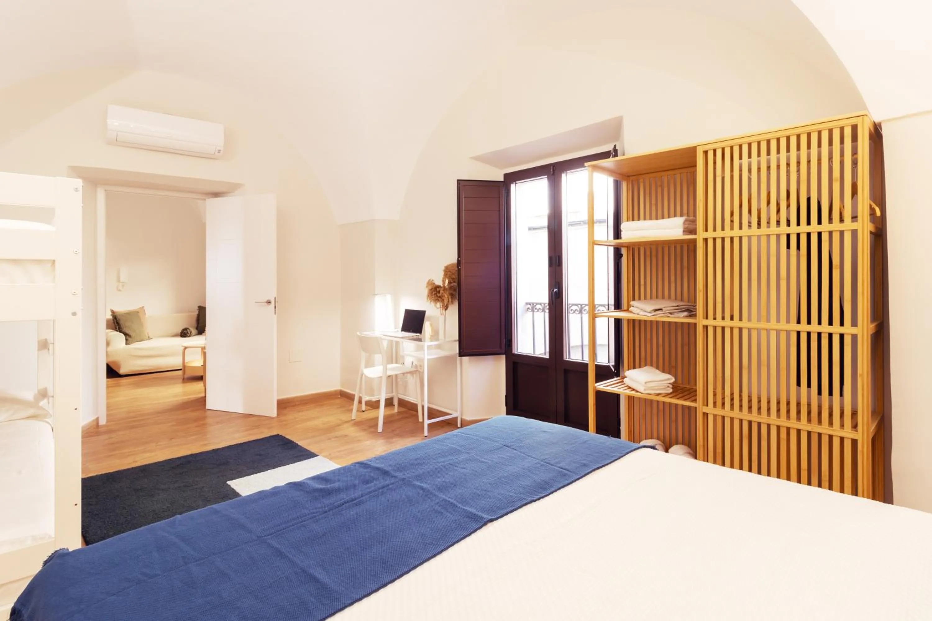 Bed in Apartamentos Plaza Mayor 35