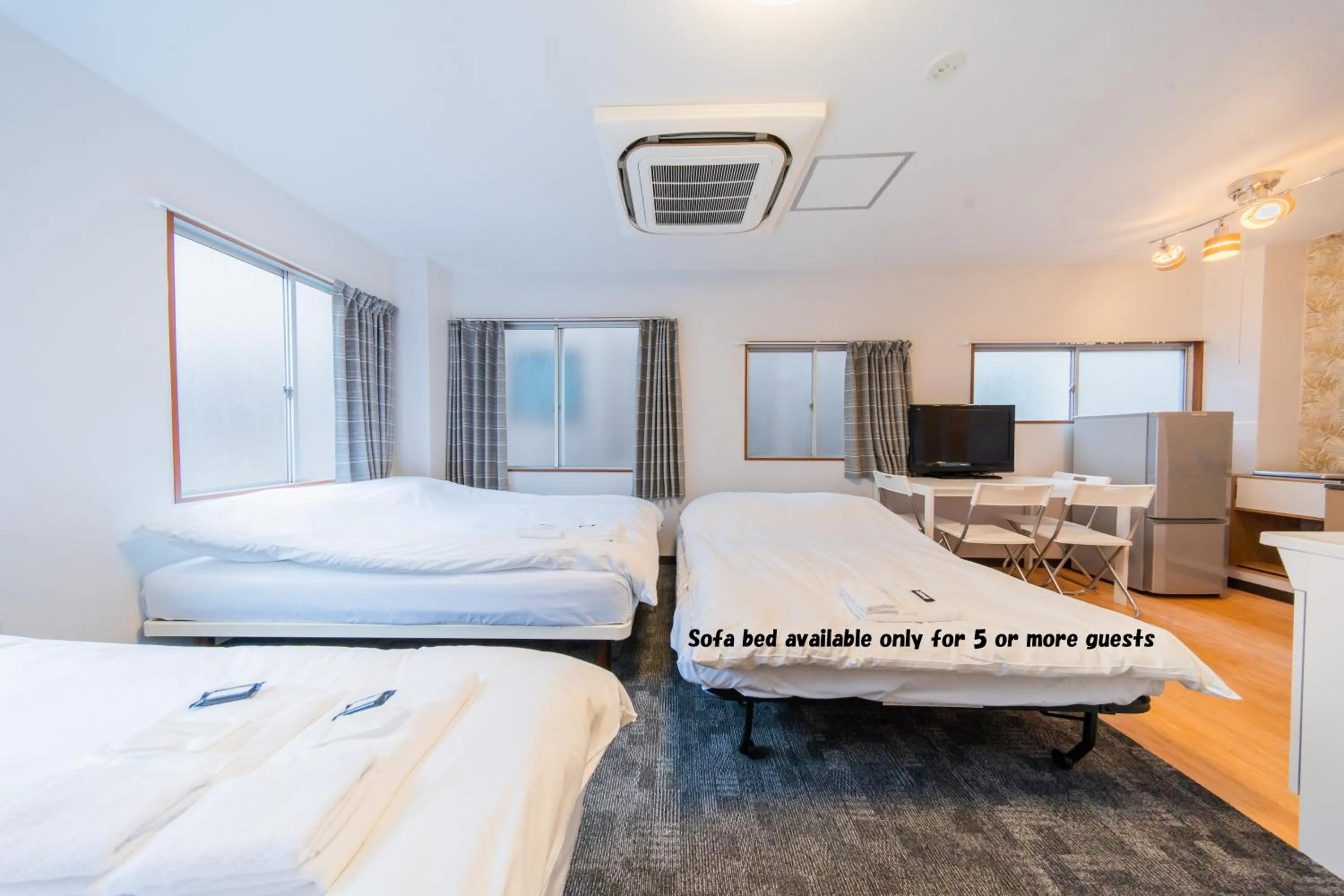 Photo of the whole room, Bed in Tokyo SA Ryokan