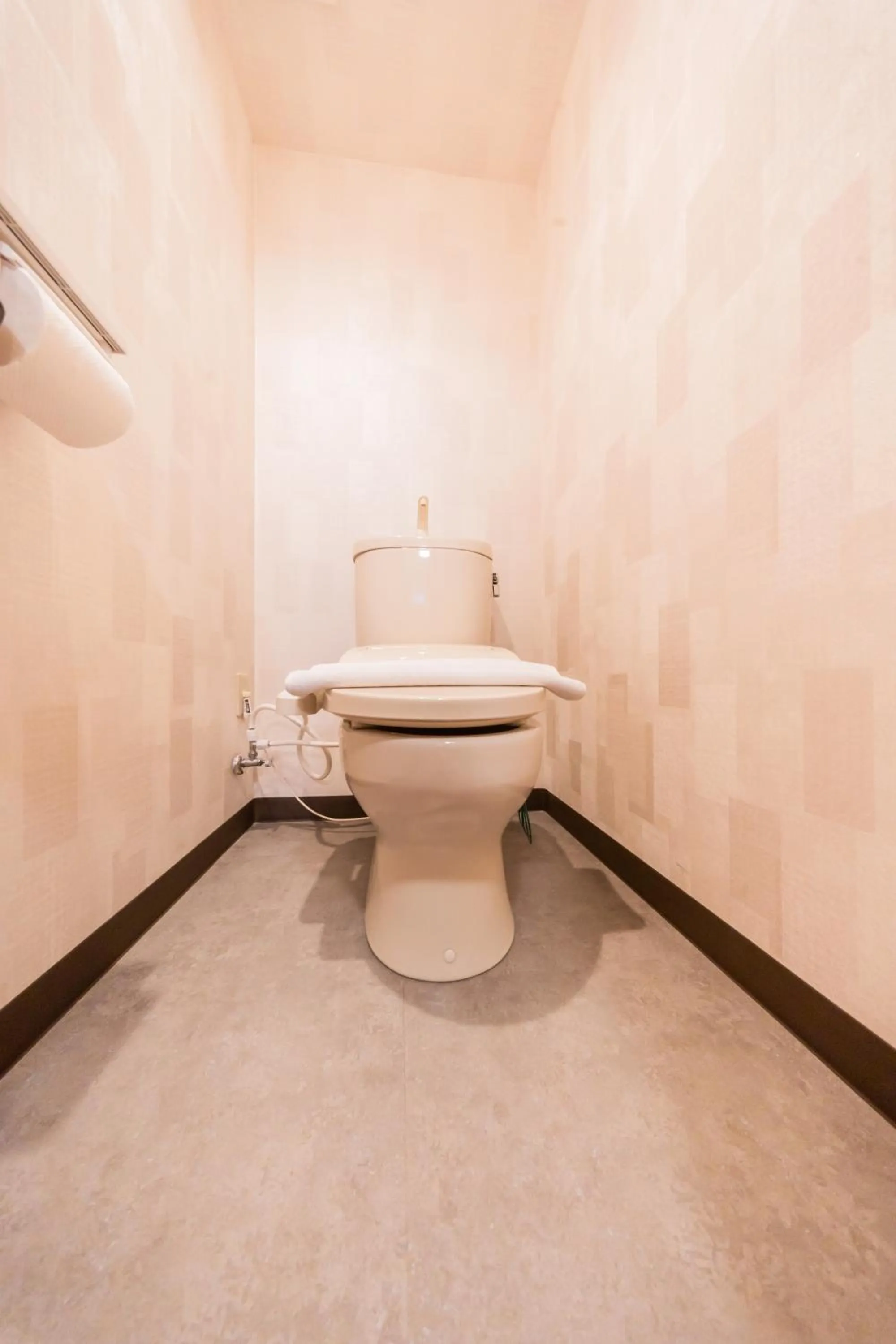 Toilet in Tokyo SA Ryokan