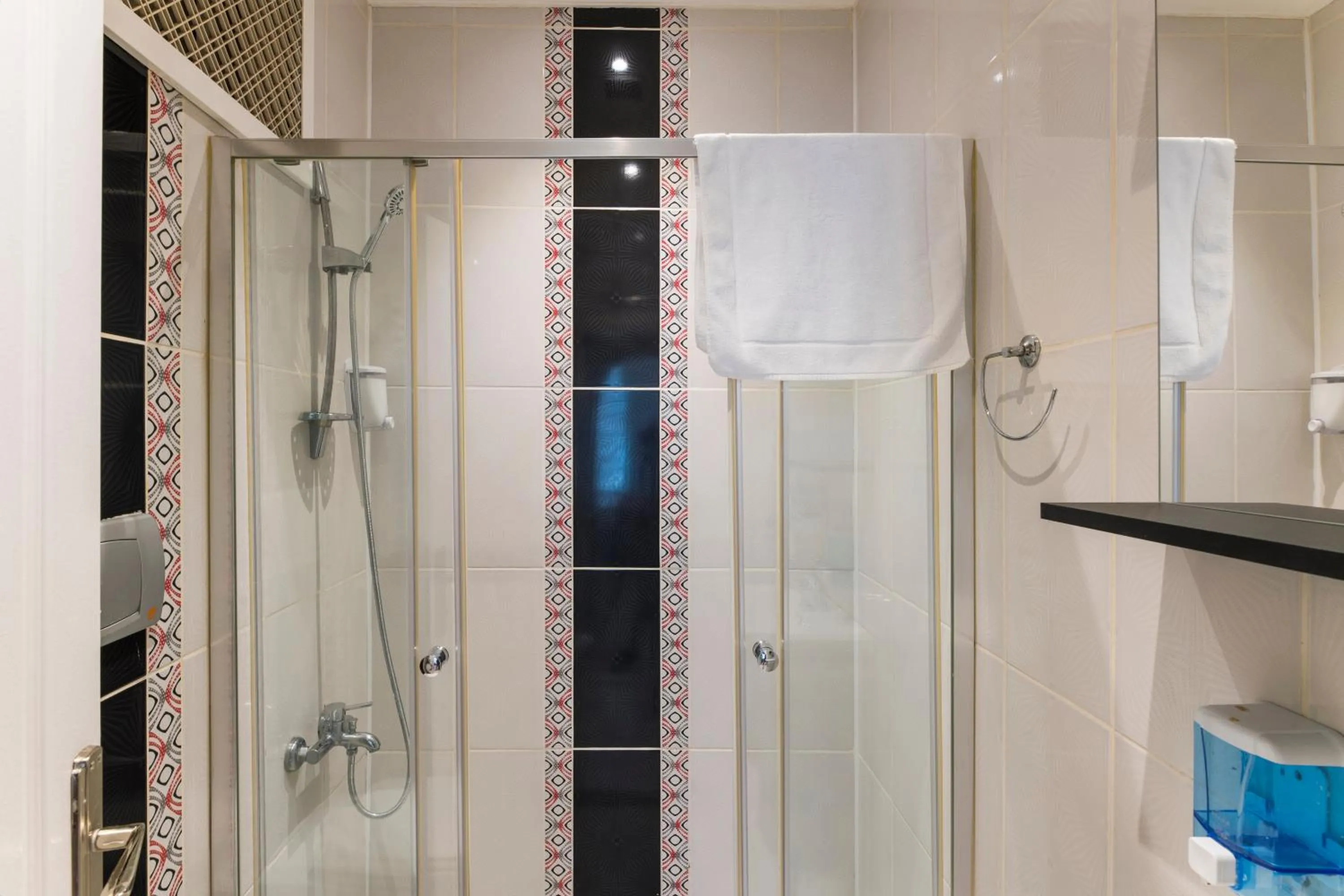 TAXİM ELEGANCE SUİTES