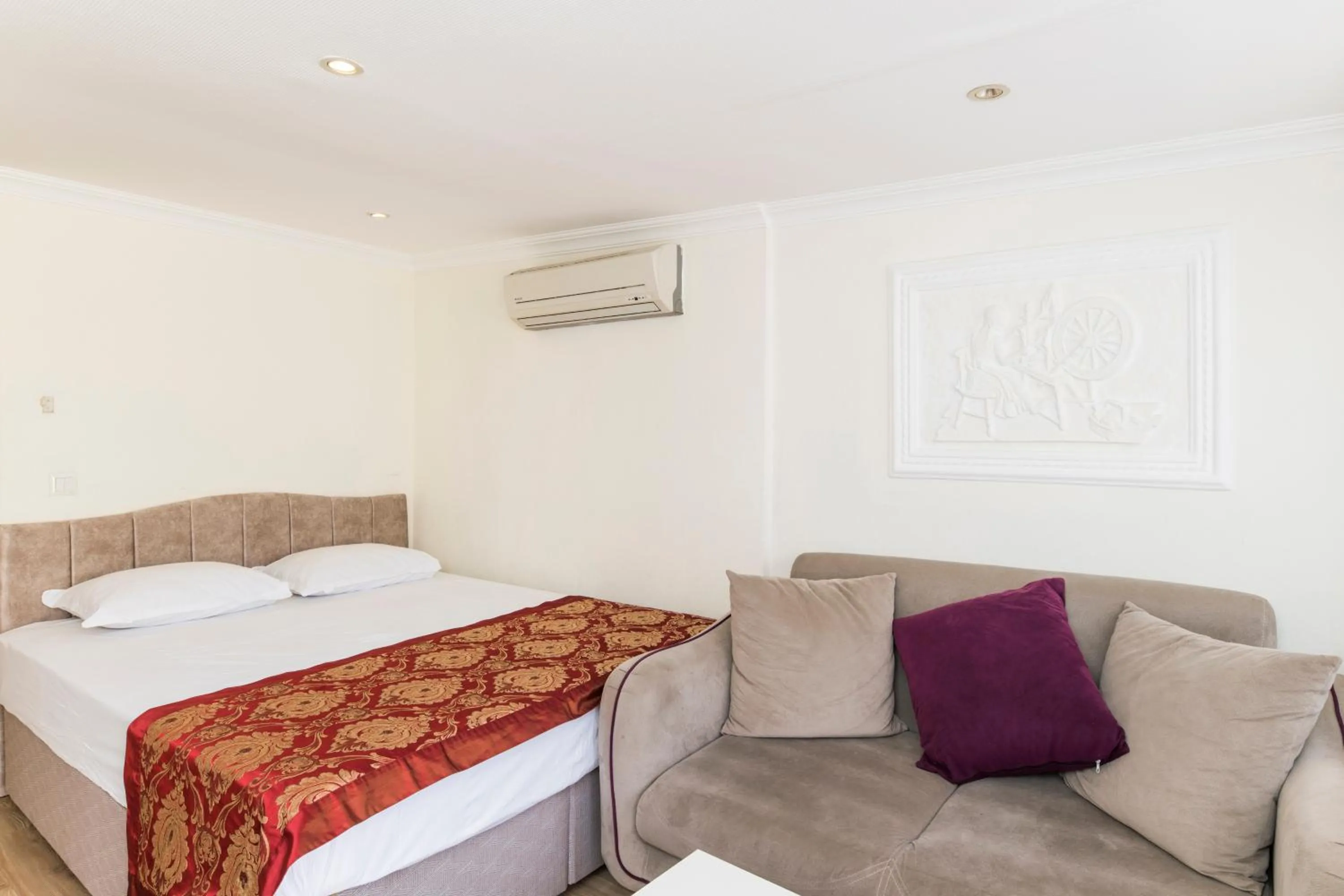 TAXİM ELEGANCE SUİTES