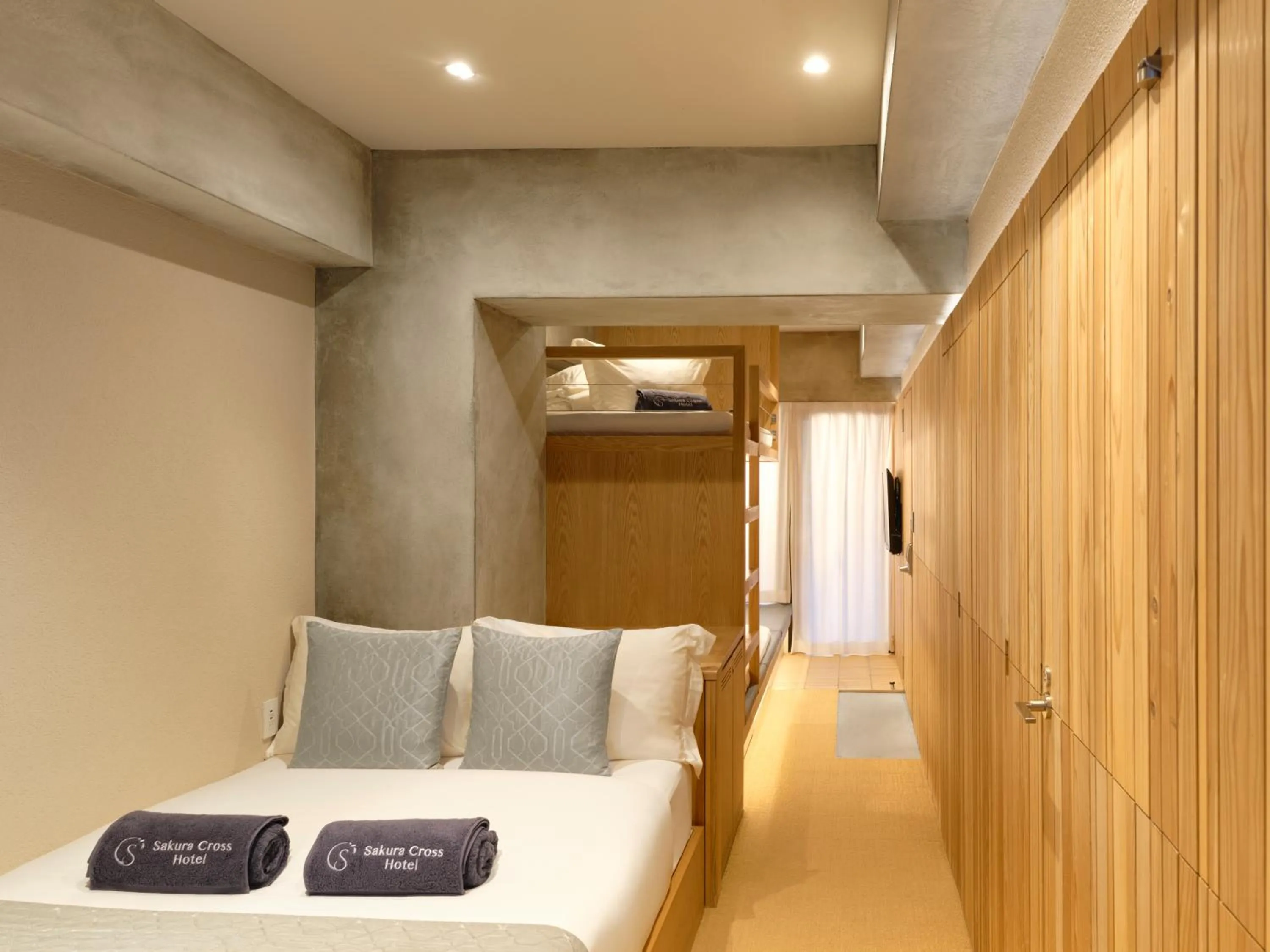 Photo of the whole room, Bed in Sakura Cross Hotel Tokyo Kayabacho