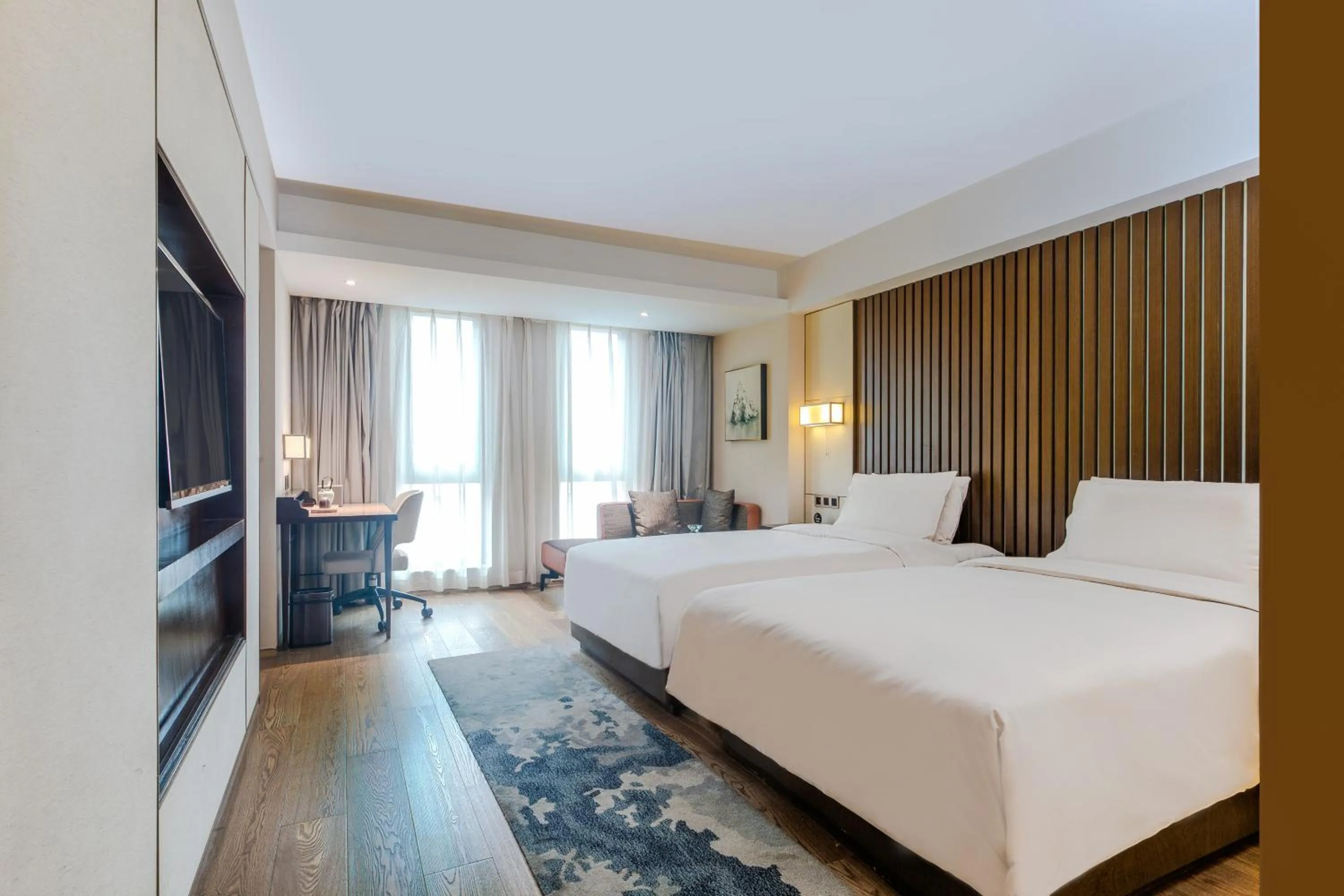 Photo of the whole room, Bed in Xi'an Bell Tower Atour S Wu Hotel