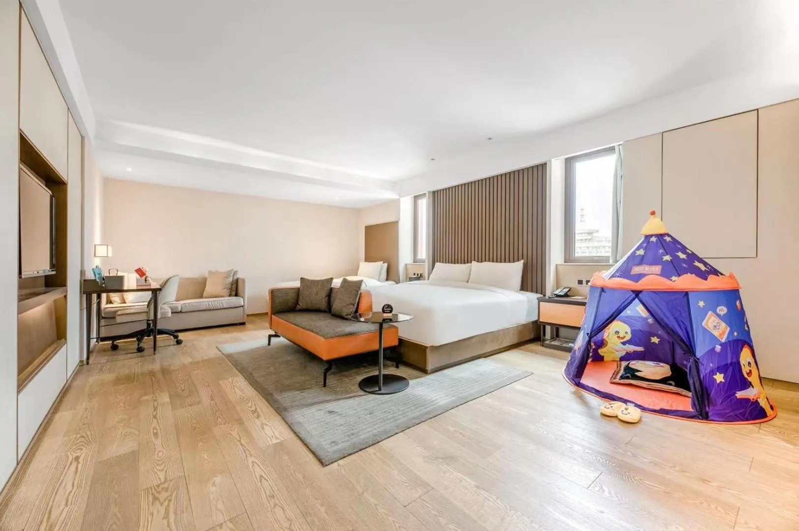 Bedroom, Bed in Xi'an Bell Tower Atour S Wu Hotel