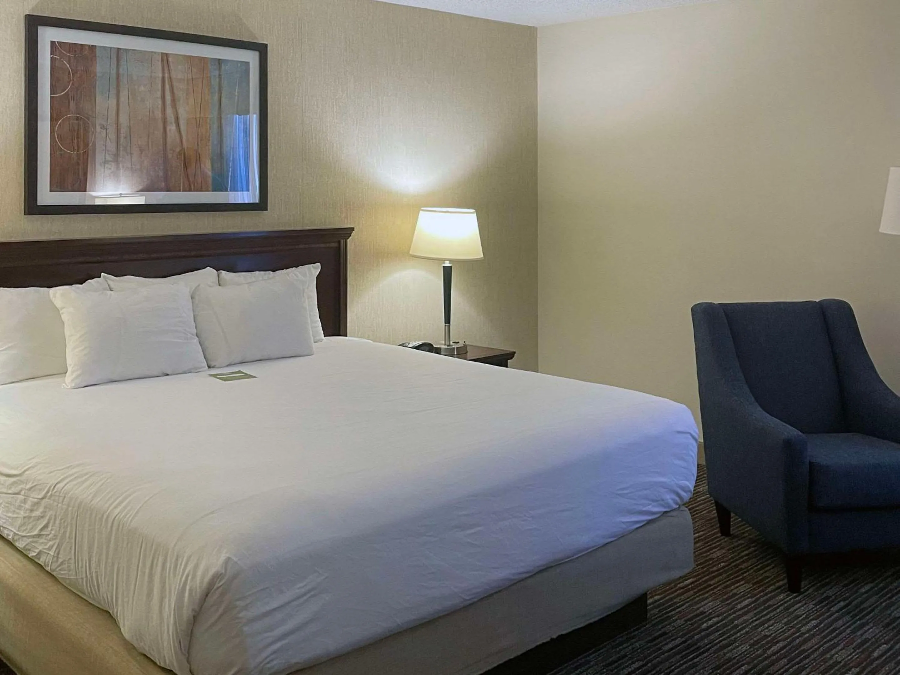 Bedroom, Bed in Prado Hotel by Choice Hotels