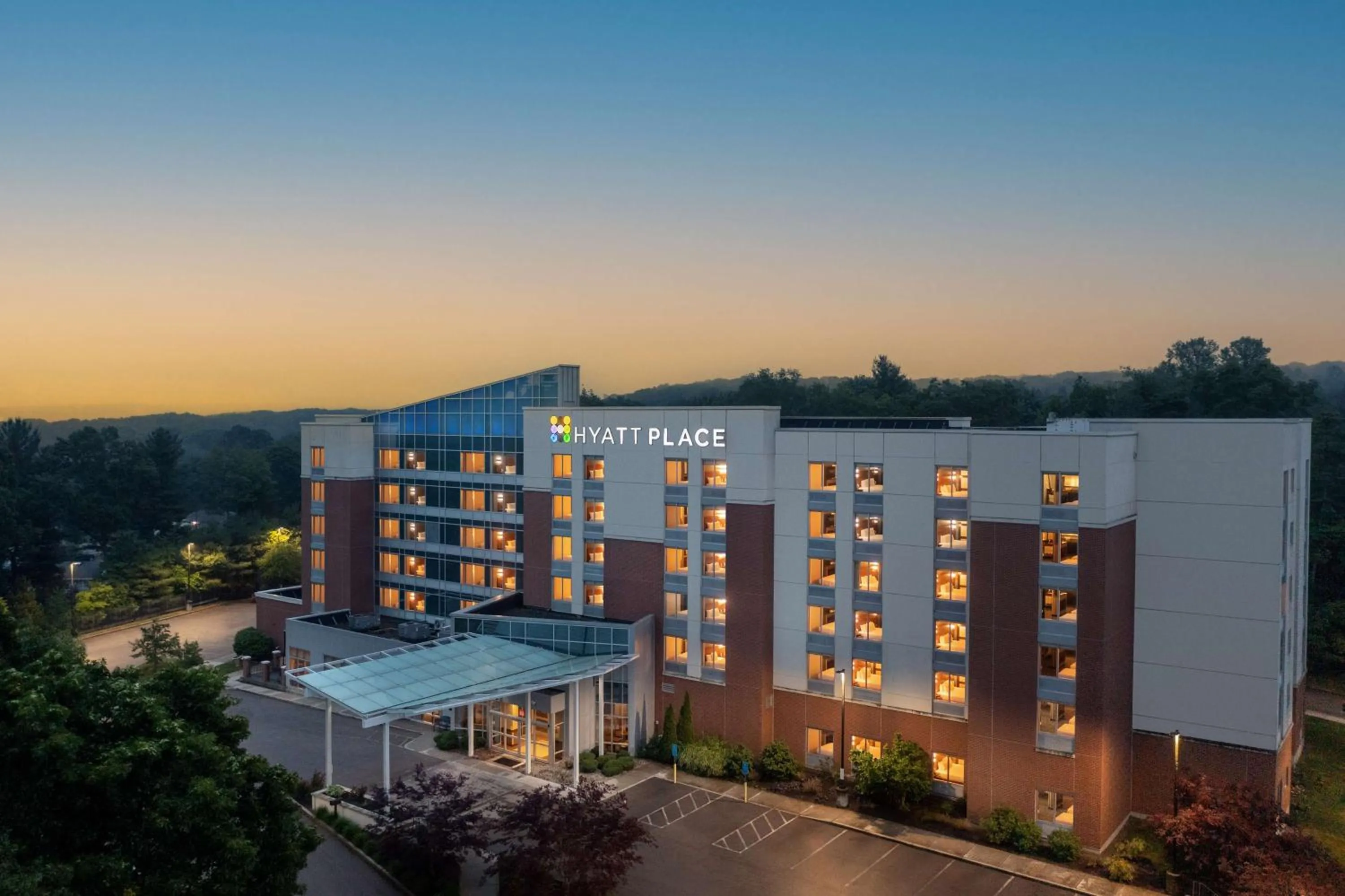 Property building in Hyatt Place Uncasville - Casino Area