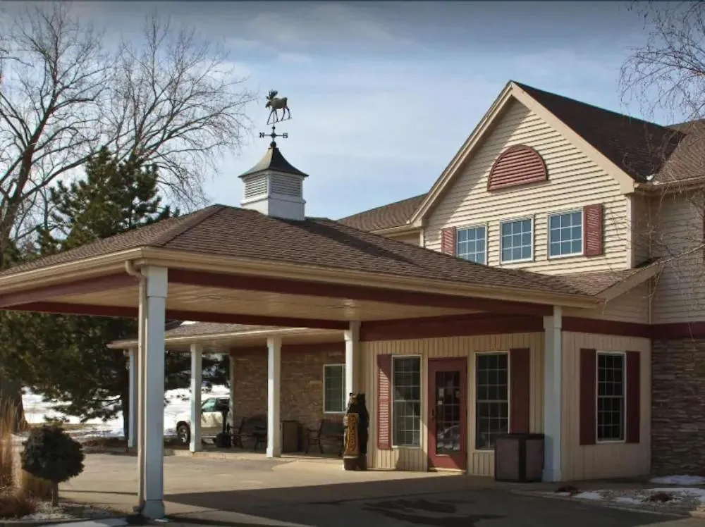 Property building in Boarders Inn & Suites by Cobblestone Hotels in Waukon