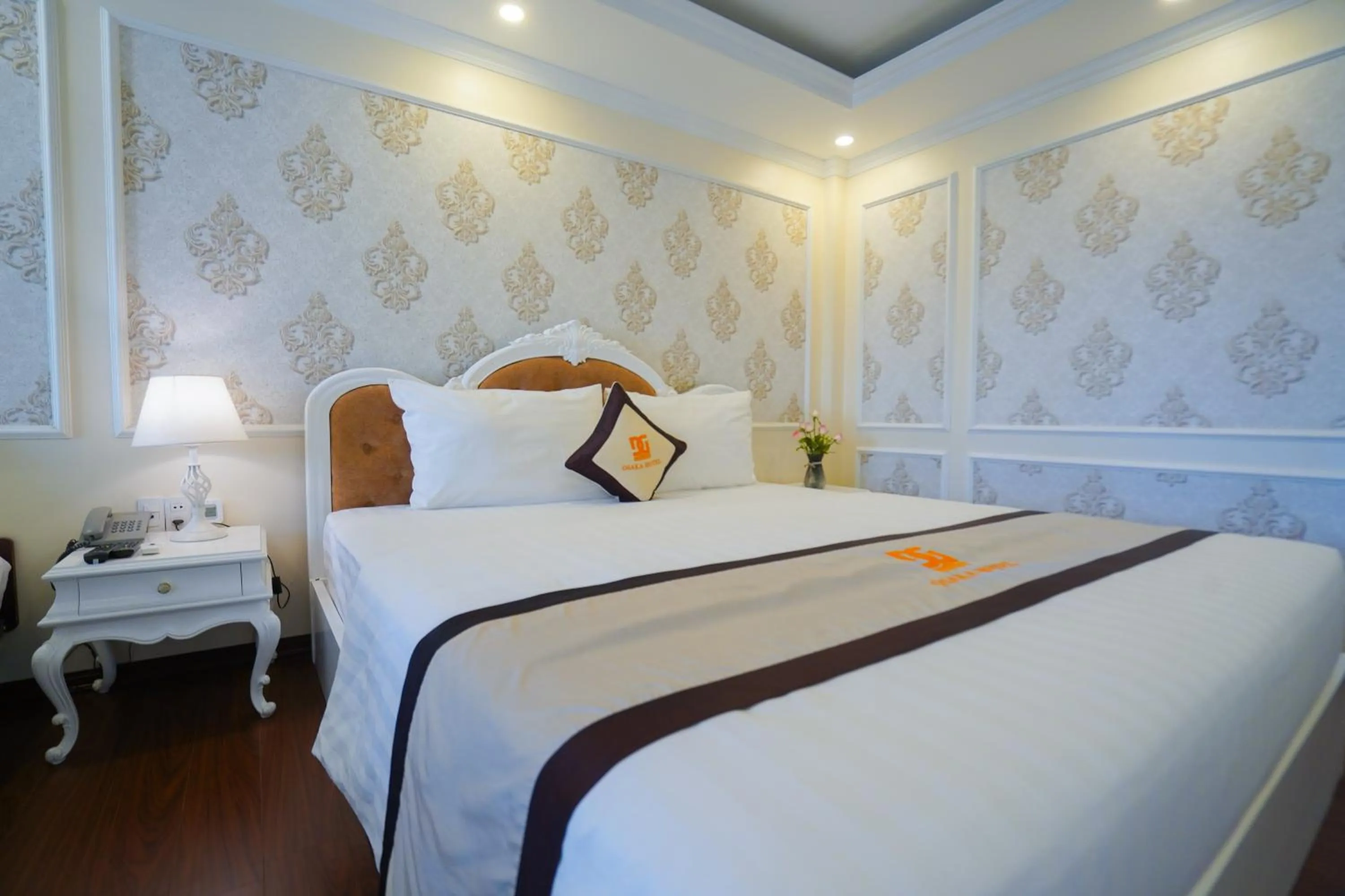 Bedroom in Osaka Ha Long Hotel