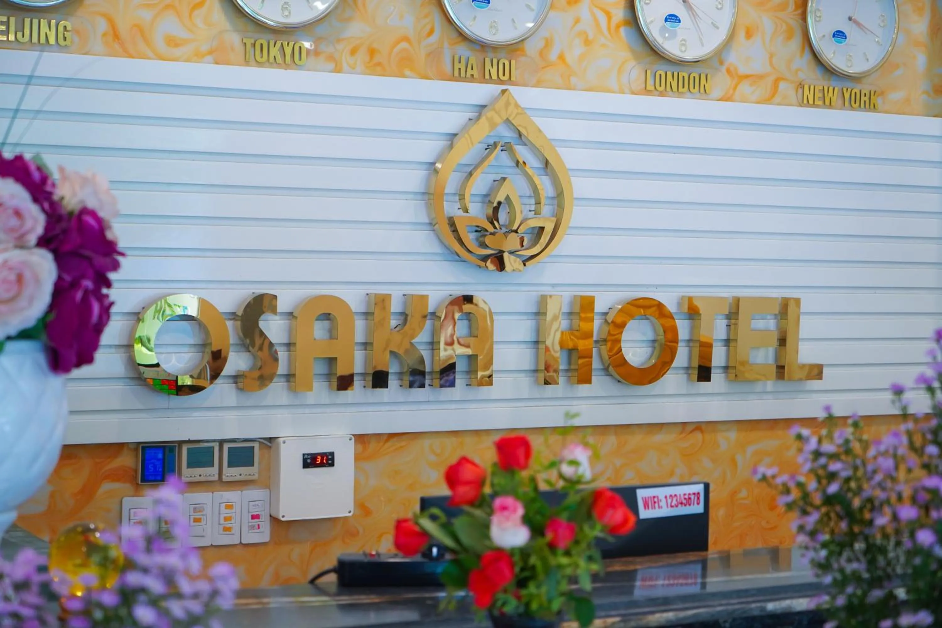 Lobby or reception in Osaka Ha Long Hotel