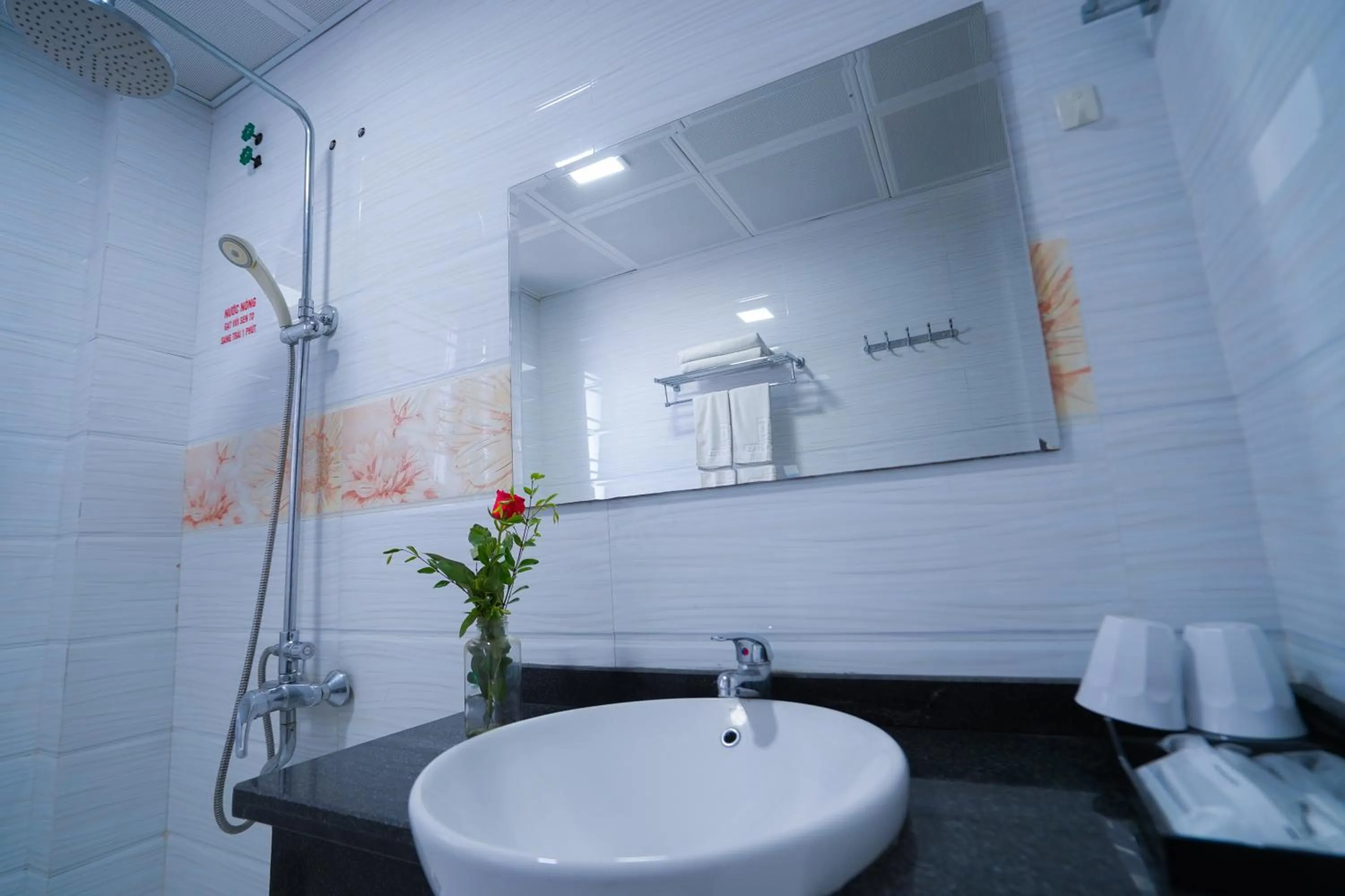 Bathroom in Osaka Ha Long Hotel