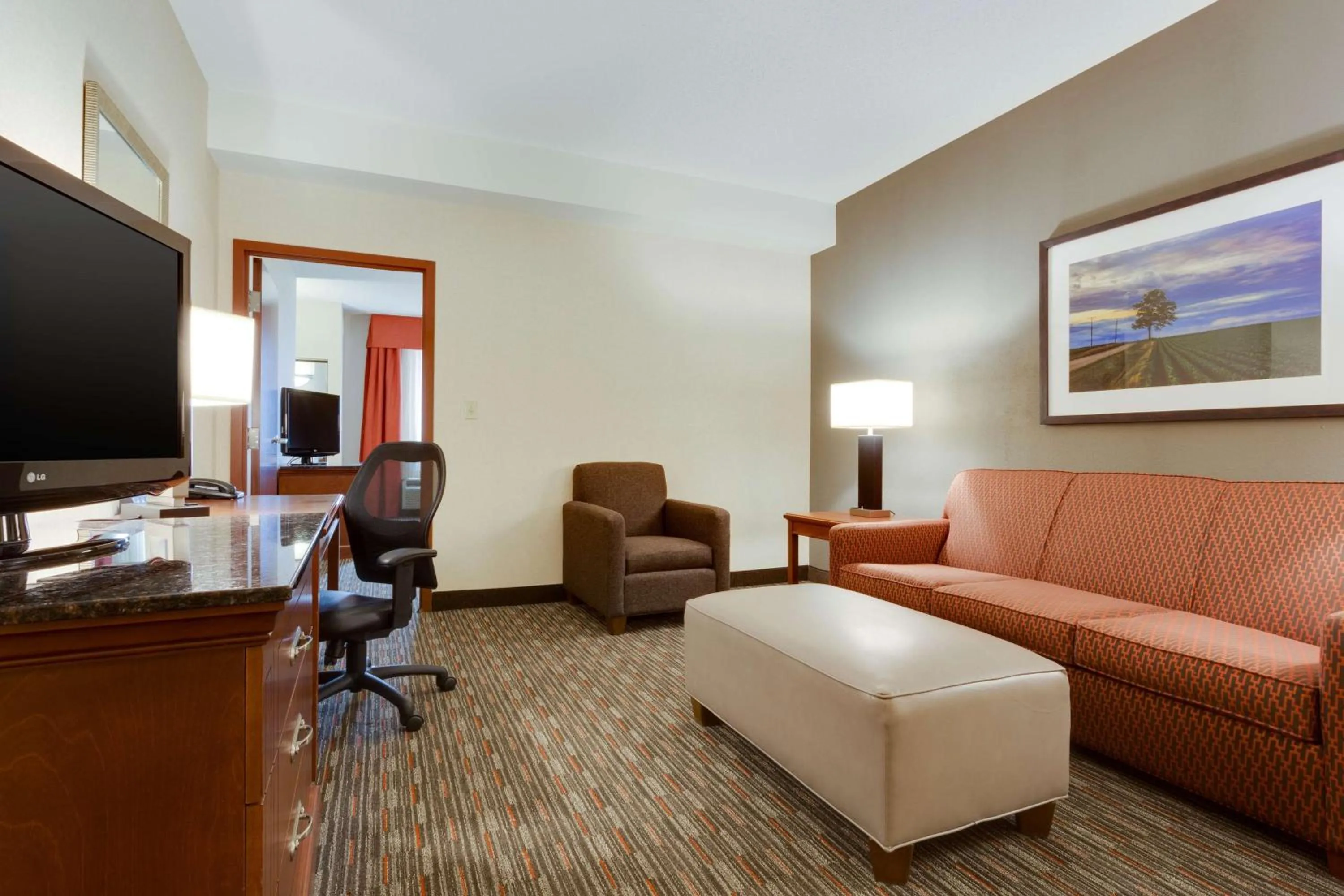 Photo of the whole room in Drury Inn & Suites St. Louis/O'Fallon, IL