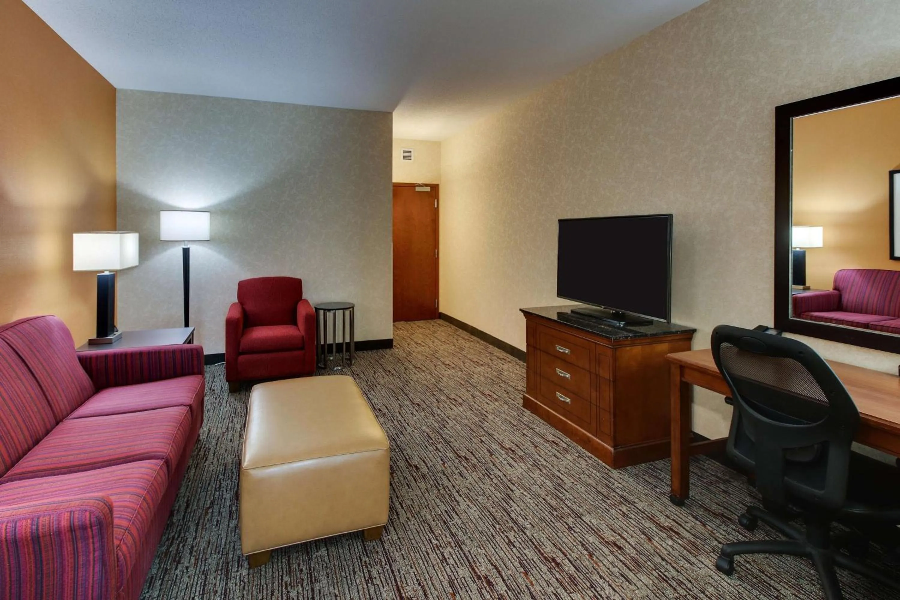 Photo of the whole room in Drury Inn & Suites Meridian
