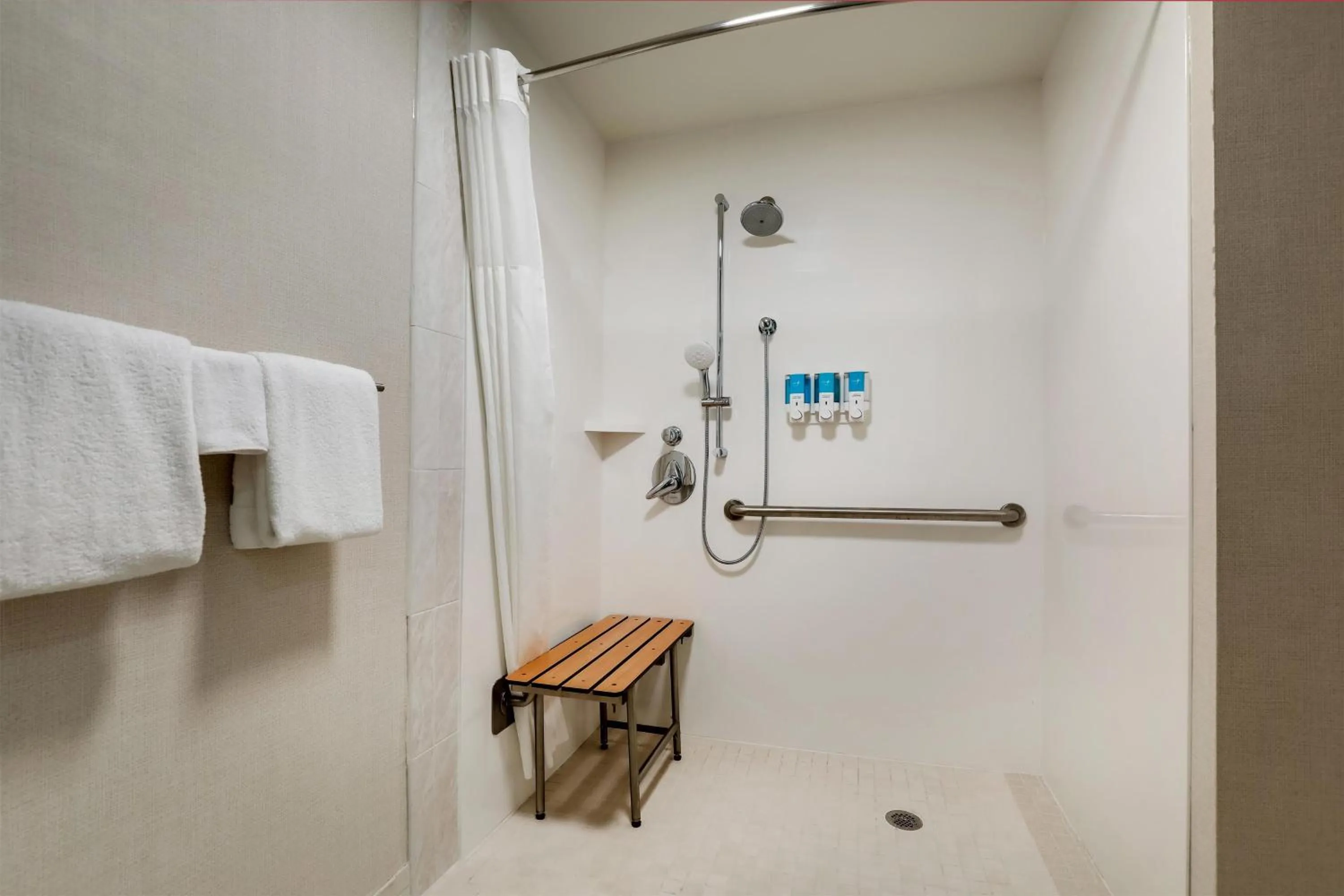 Bathroom in Drury Inn & Suites Montgomery