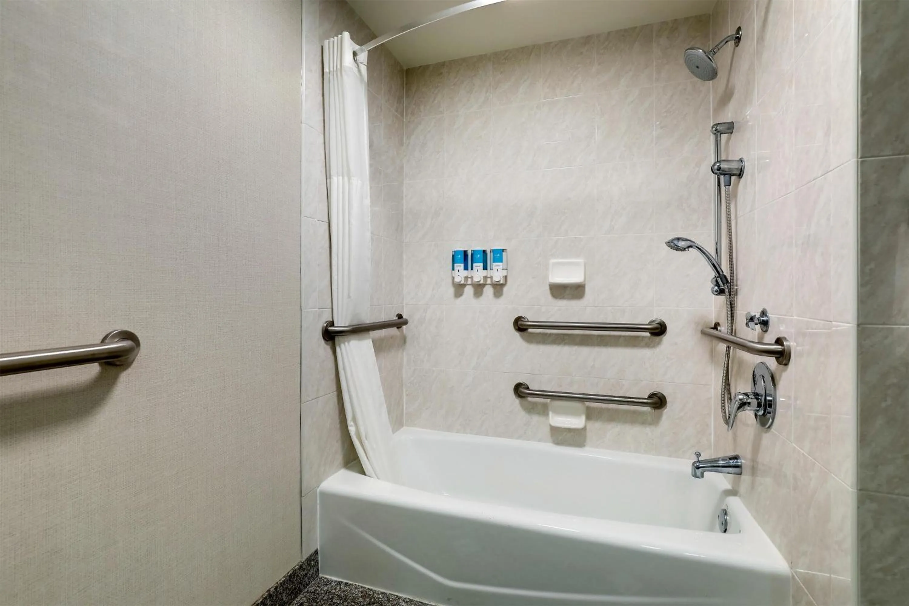 Bathroom in Drury Inn & Suites Montgomery