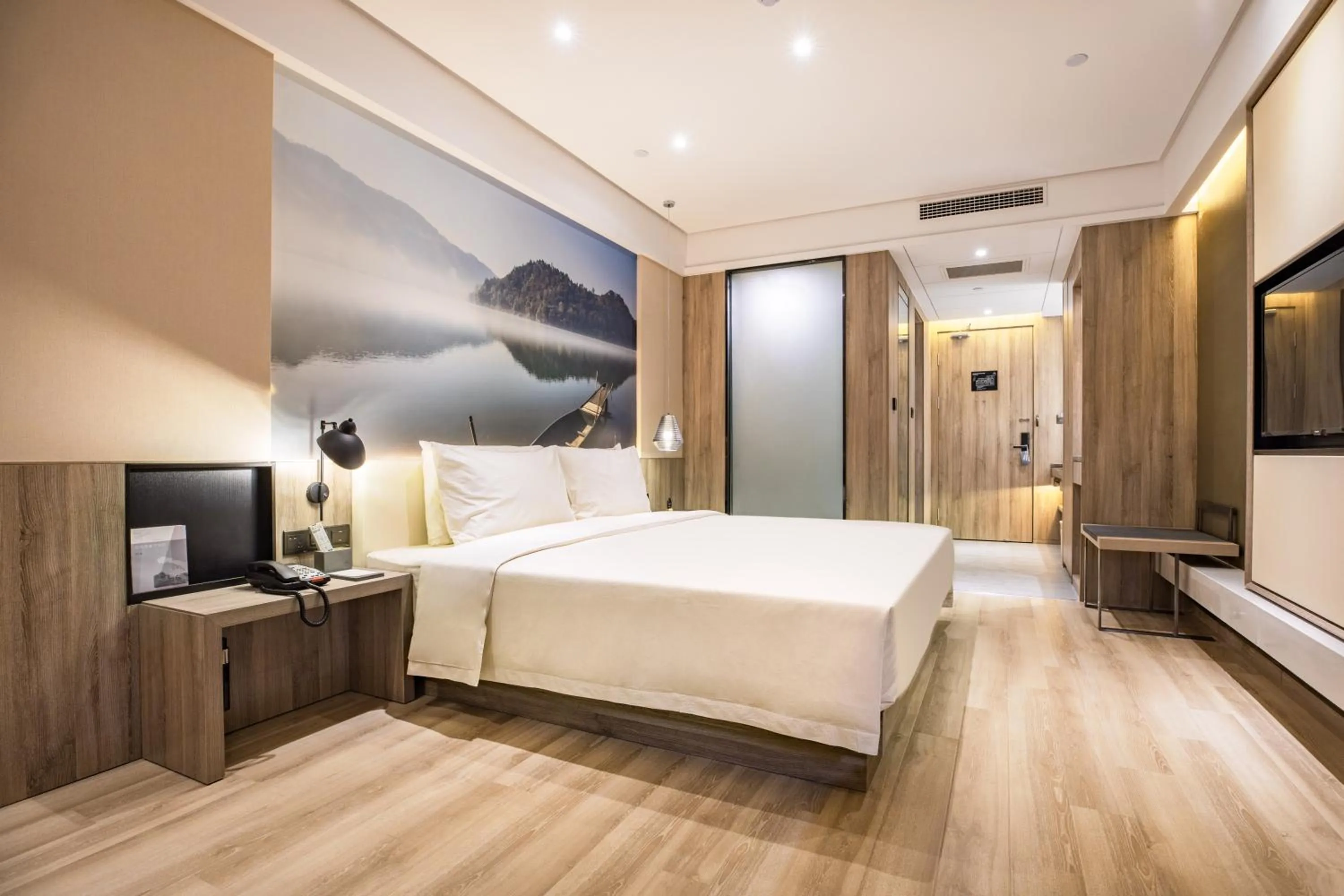 Bed in Atour Hotel Huaibei City Government Plaza