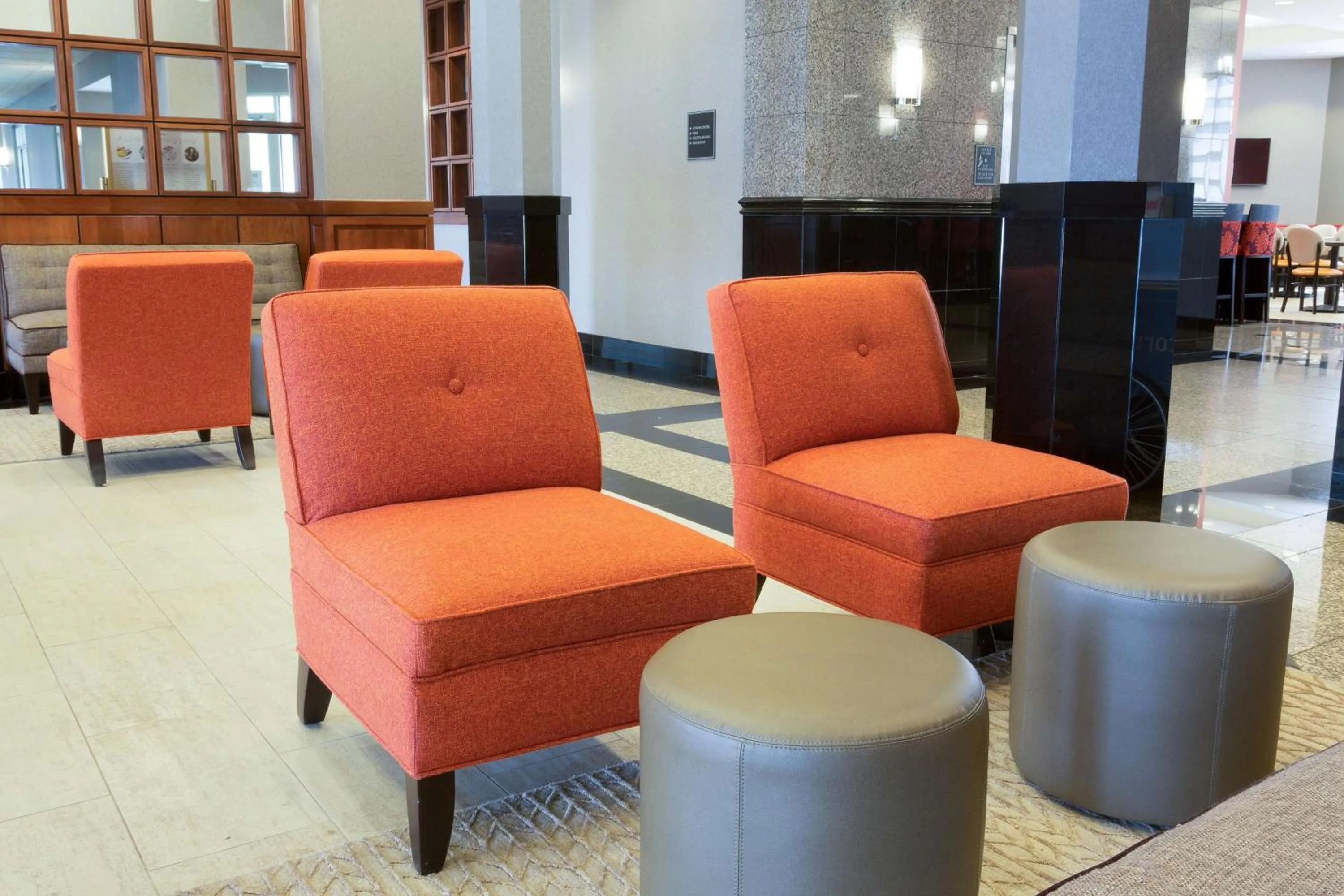 Lobby or reception in Drury Inn & Suites Cincinnati Sharonville