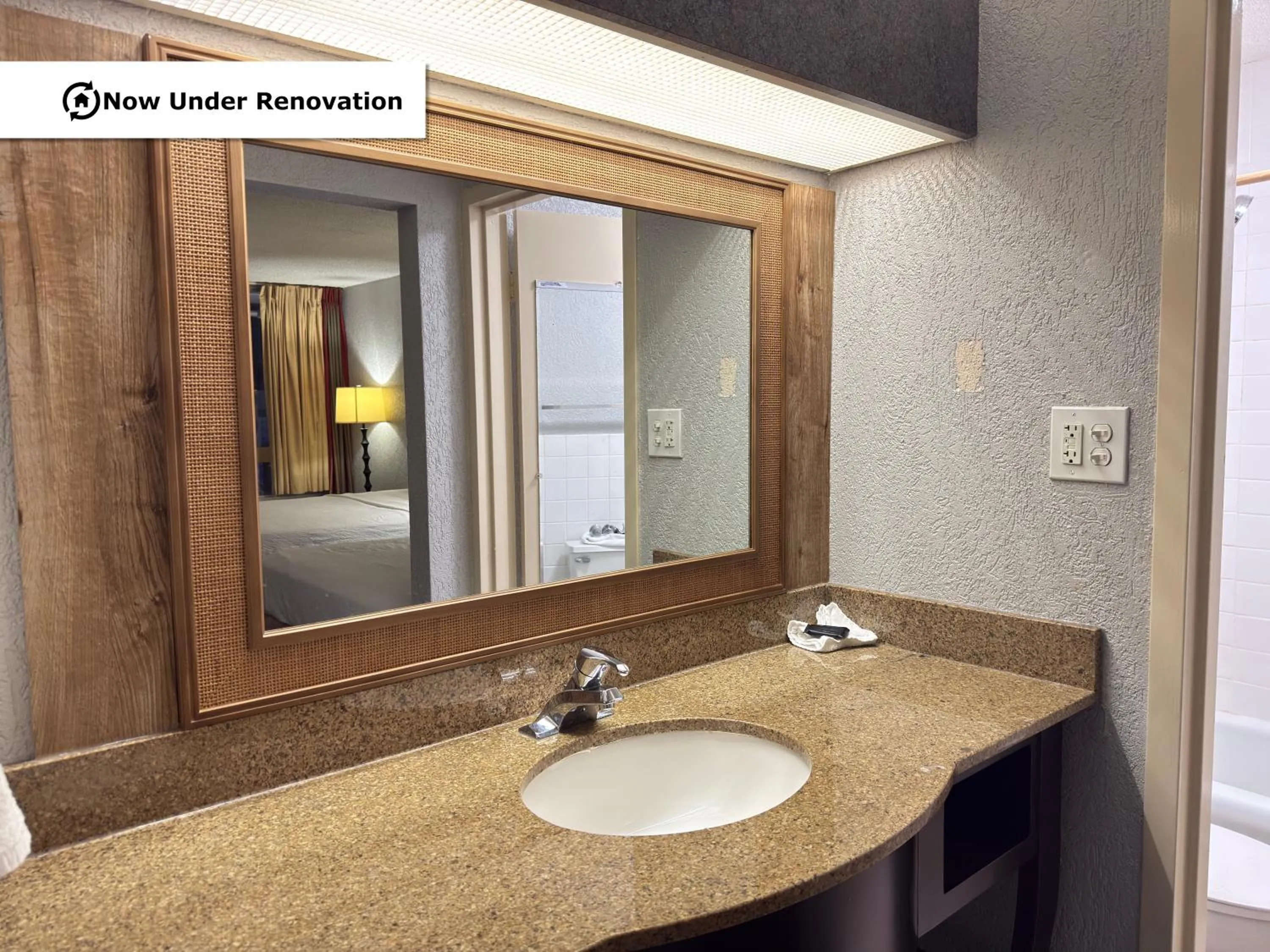 The Lodge Hotel and Banquets