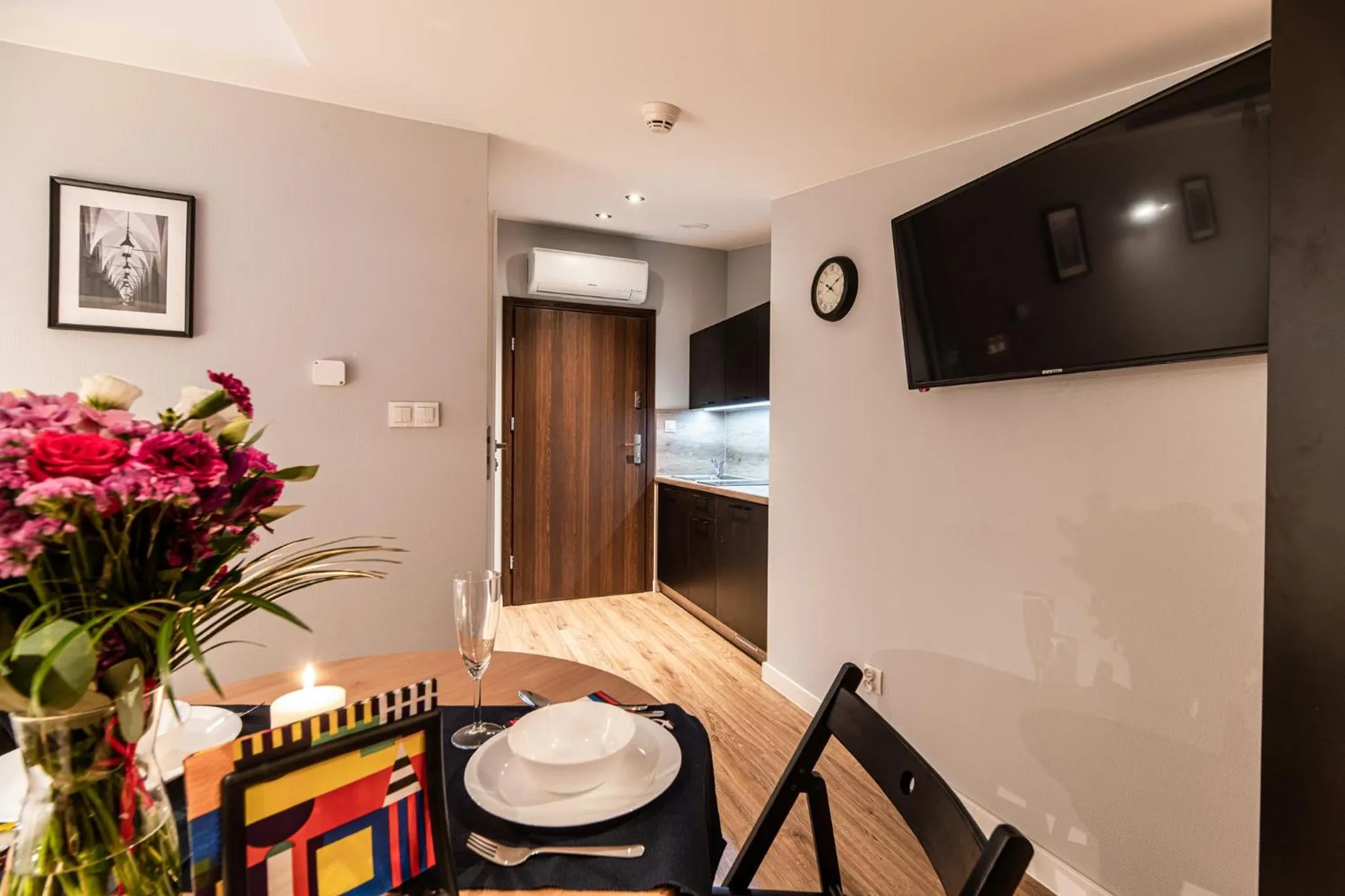 Seating area in Lubomirskiego 23 Residence - great location, 10 min to Main Square by foot, right next to Main Rail and Bus Station