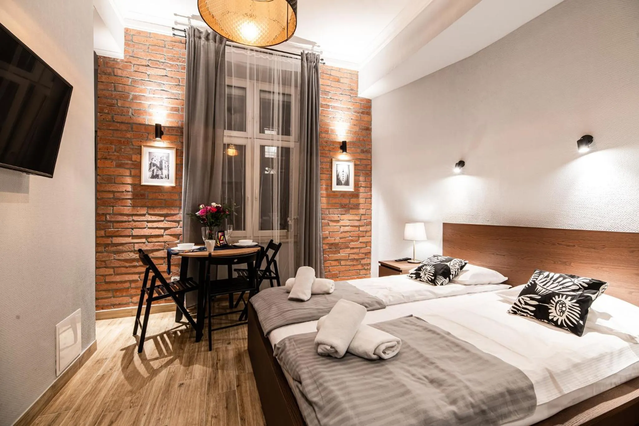 Photo of the whole room, Bed in Lubomirskiego 23 Residence - great location, 10 min to Main Square by foot, right next to Main Rail and Bus Station