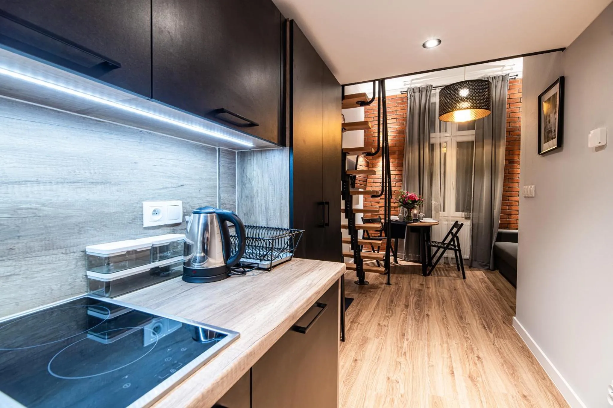 Coffee/tea facilities in Lubomirskiego 23 Residence - great location, 10 min to Main Square by foot, right next to Main Rail and Bus Station