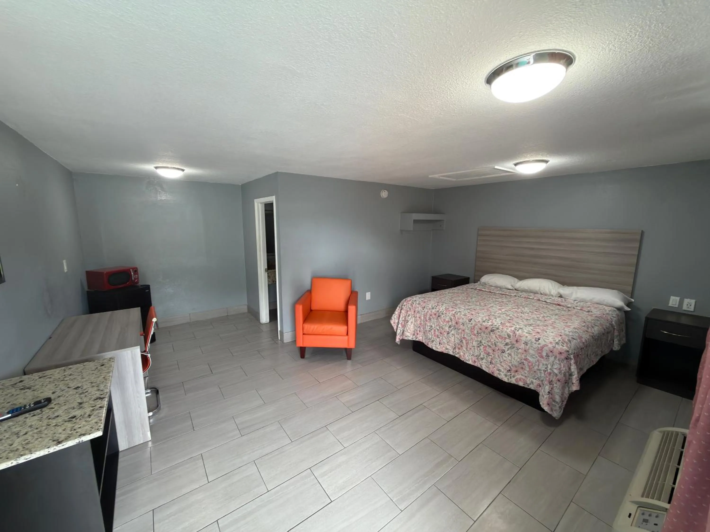 Apollo Inn - Downtown