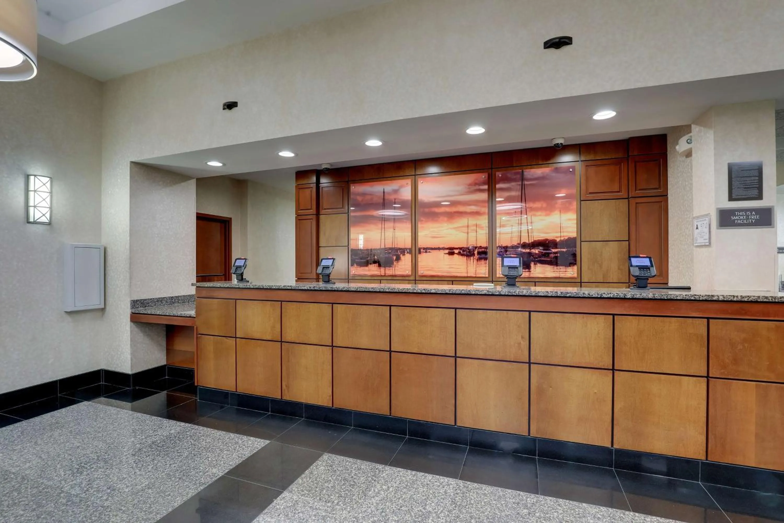 Lobby or reception in Drury Inn & Suites Charlotte Northlake