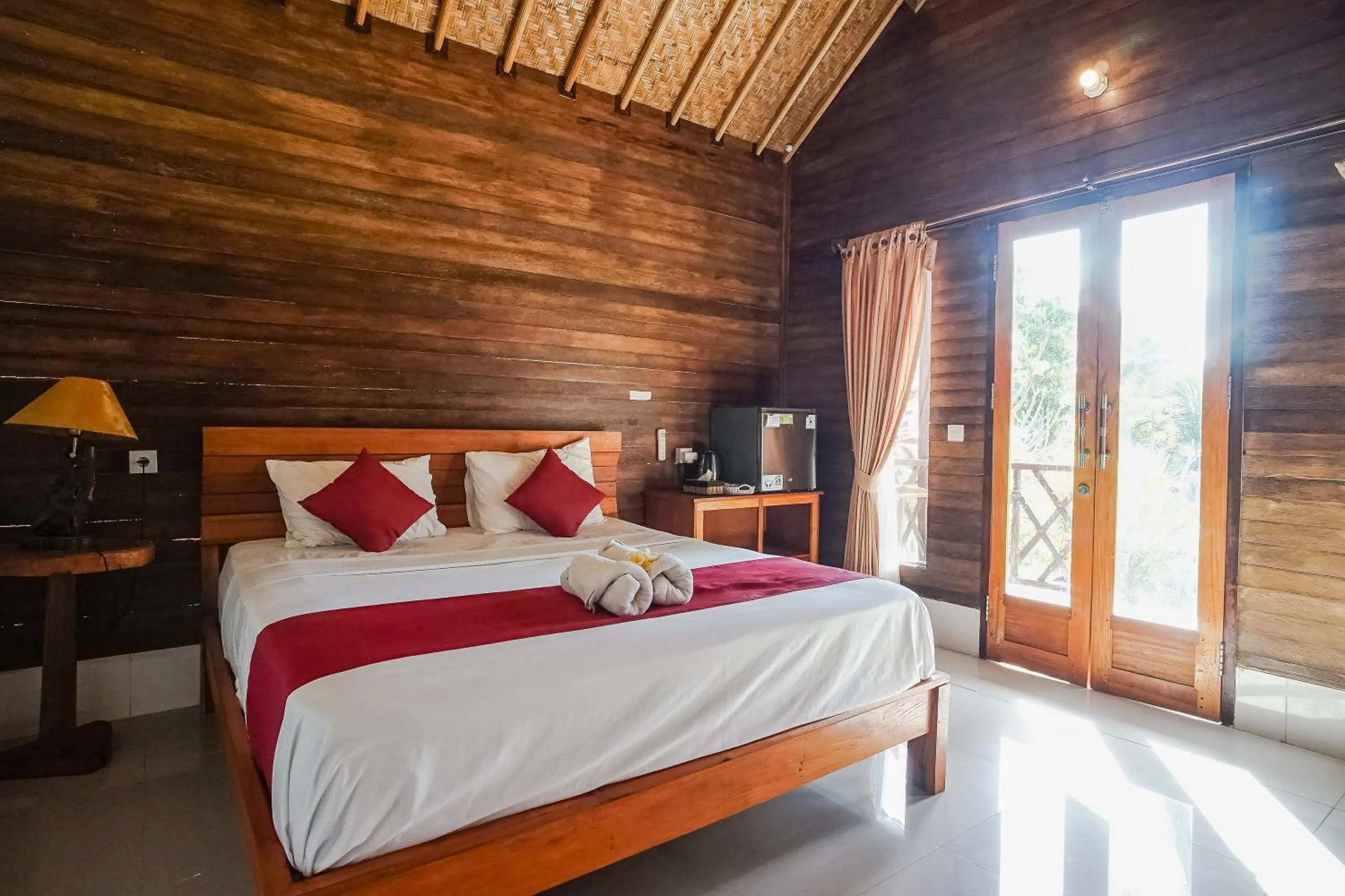 Bed in Penida Lapaya Bungalows Nusa Penida