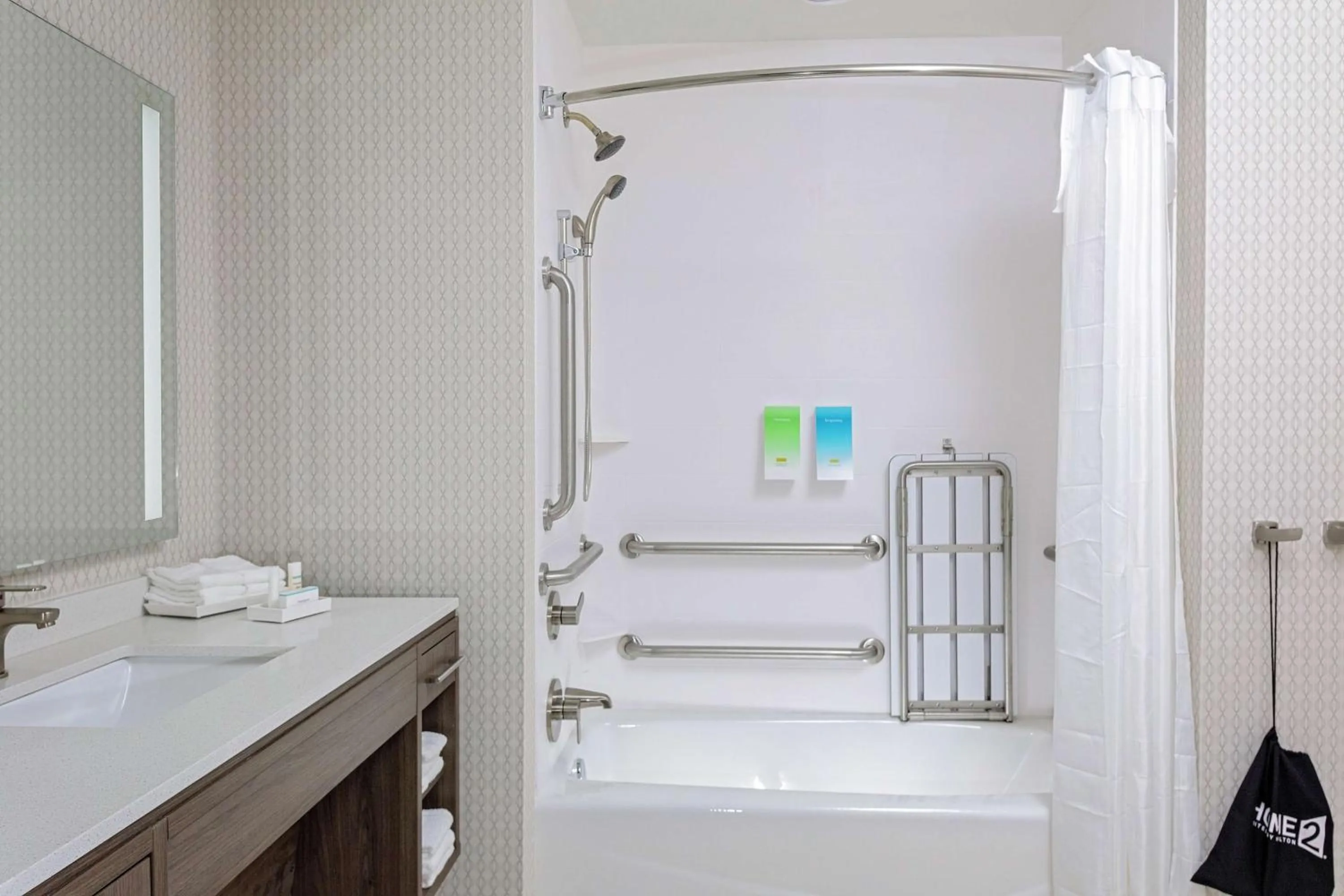 Bathroom in Home2 Suites By Hilton Salisbury