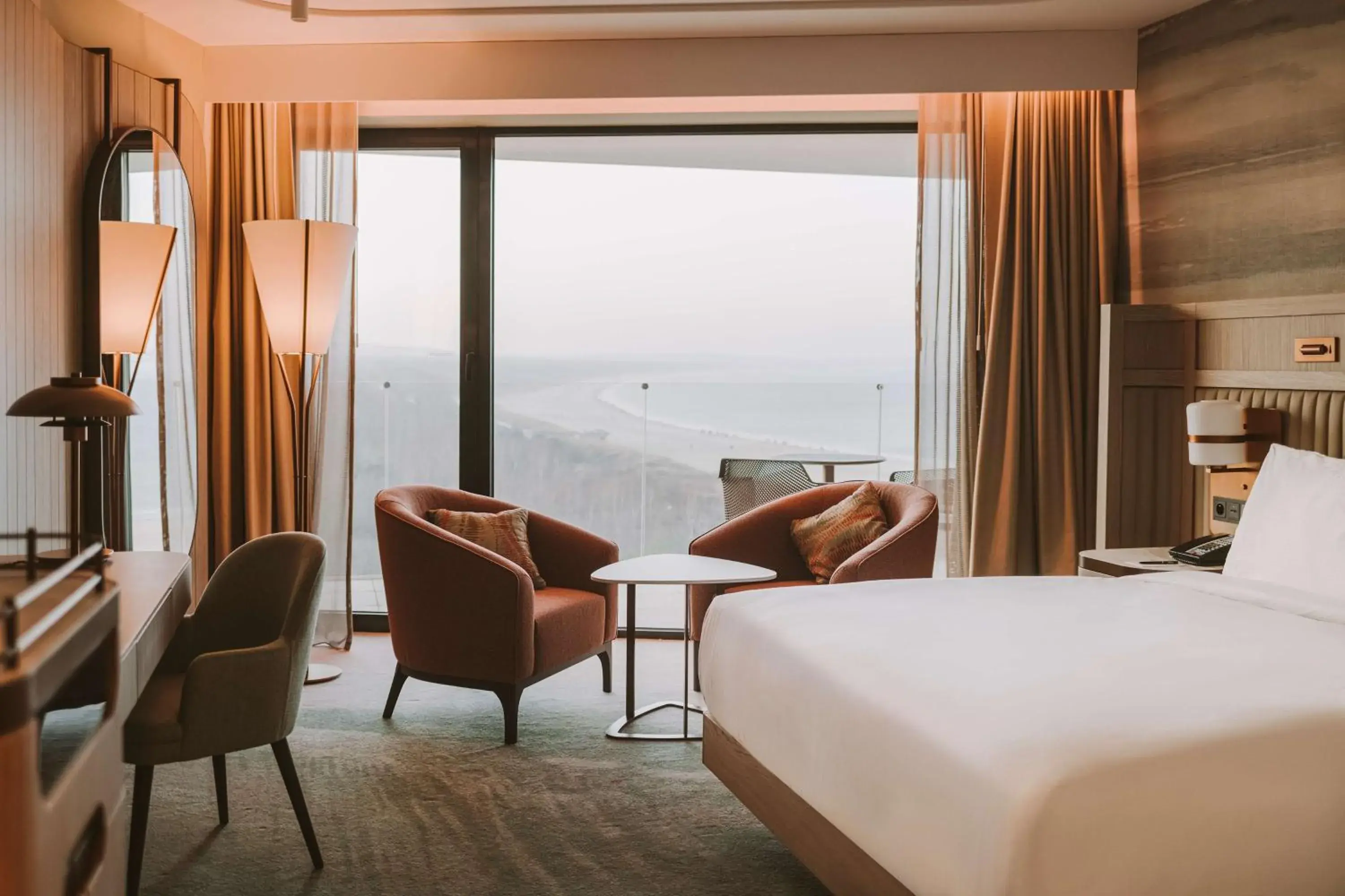 Superior King Room with Sea View in Hilton Swinoujscie Resort And Spa Superior King Room with Sea View in Hilton Swinoujscie Resort And Spa