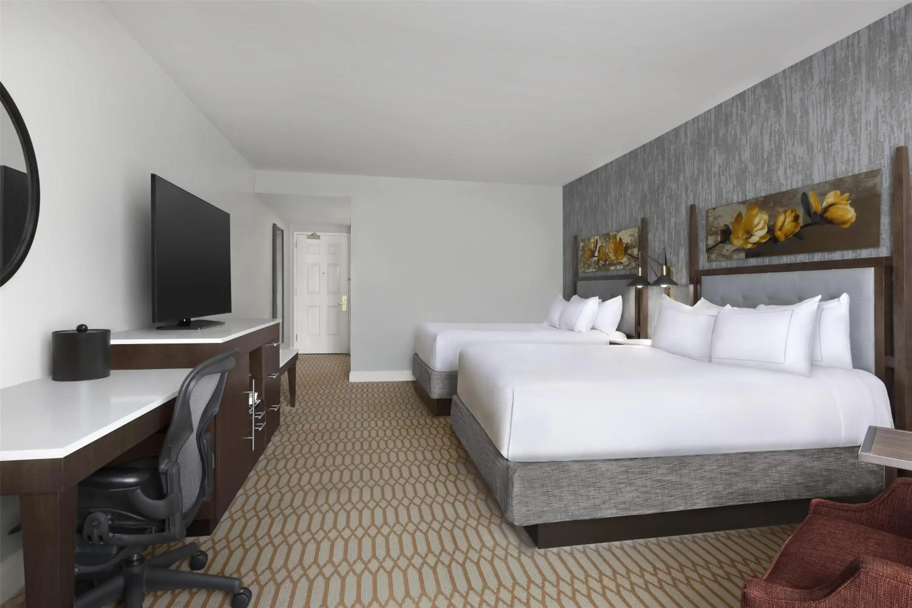 Queen Room with Sofa Bed in Virginia Crossings Hotel, Tapestry Collection by Hilton Queen Room with Sofa Bed in Virginia Crossings Hotel, Tapestry Collection by Hilton