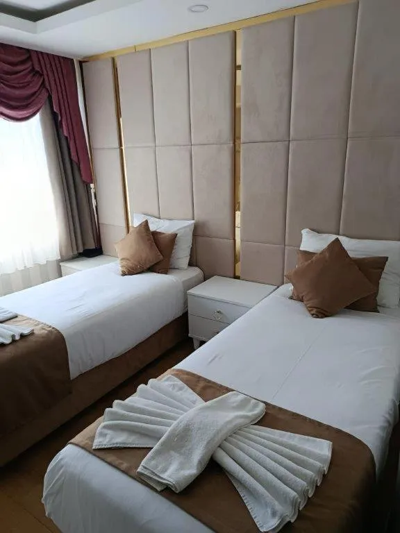 Bedroom, Bed in Burj Al Istanbul
