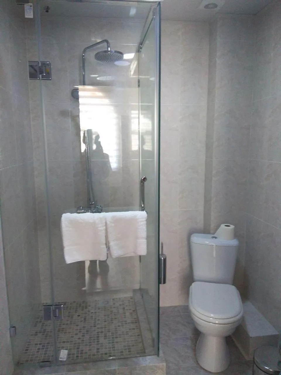 Bathroom in Erkin Palace Hotel