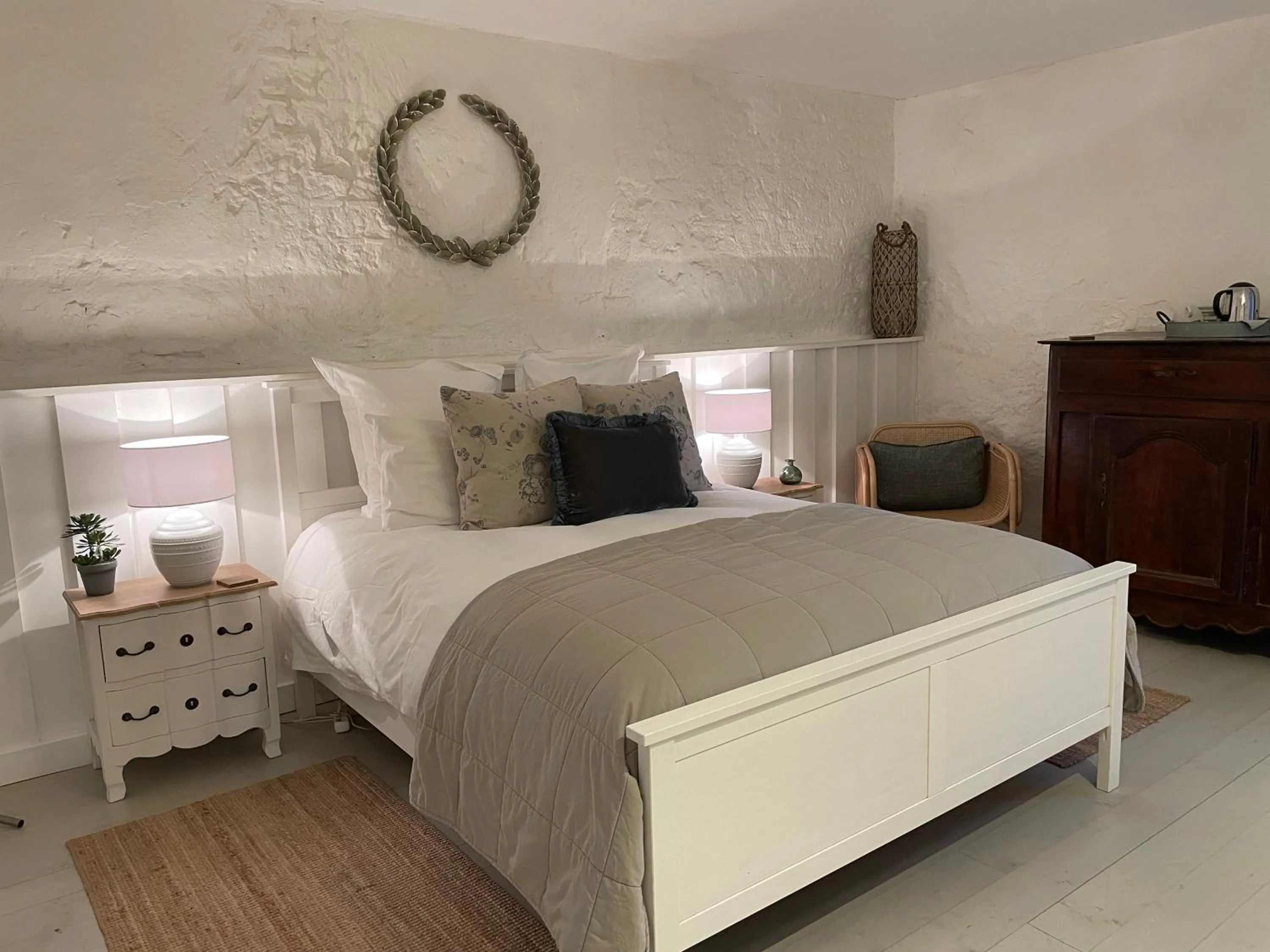 Apartment - Ground Floor in Maison M on the Dordogne Luxurious accommodation