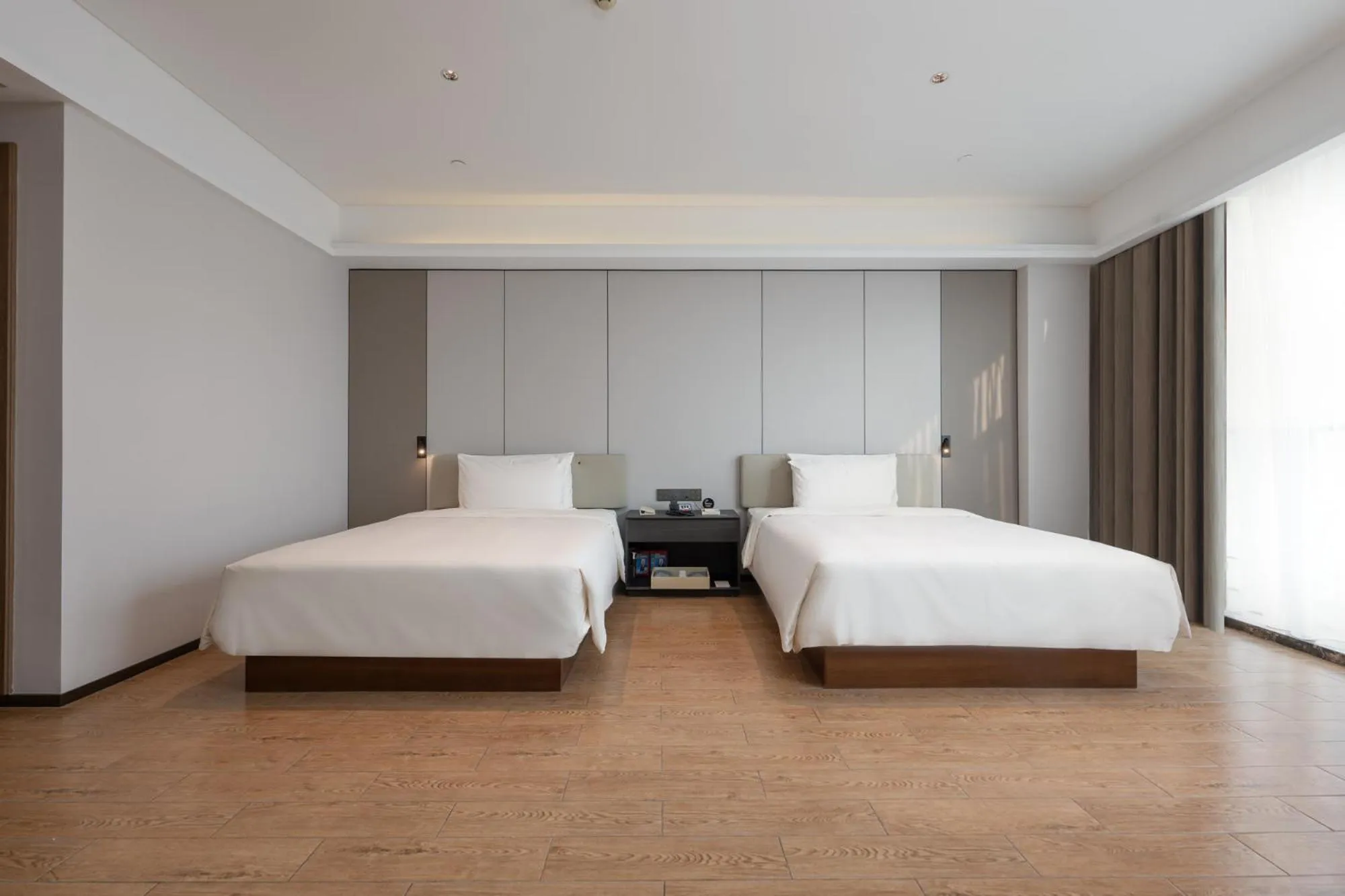 Bed in Atour Hotel Guangzhou Yueqiao Branch