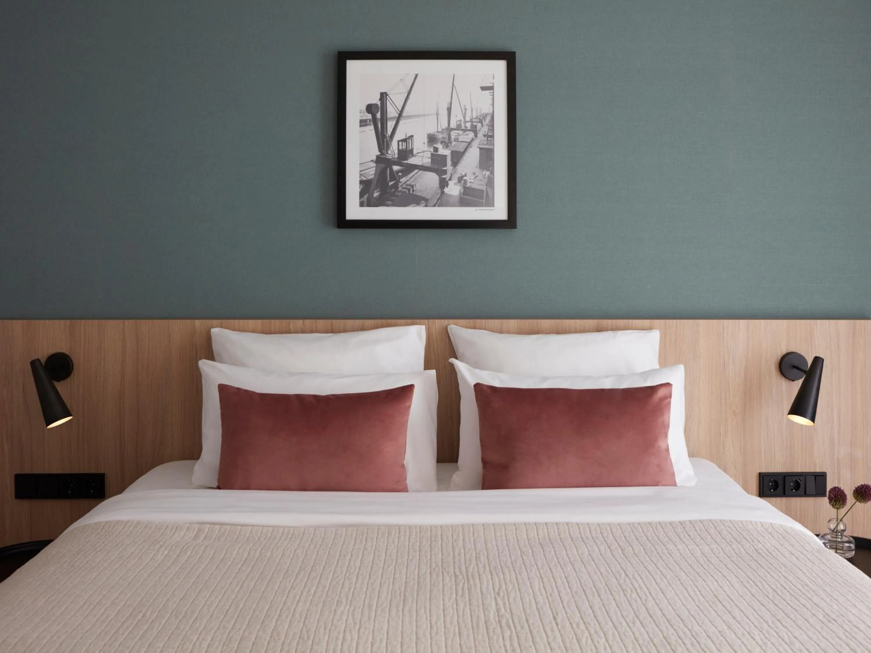 Bed in Numa Amsterdam Docklands