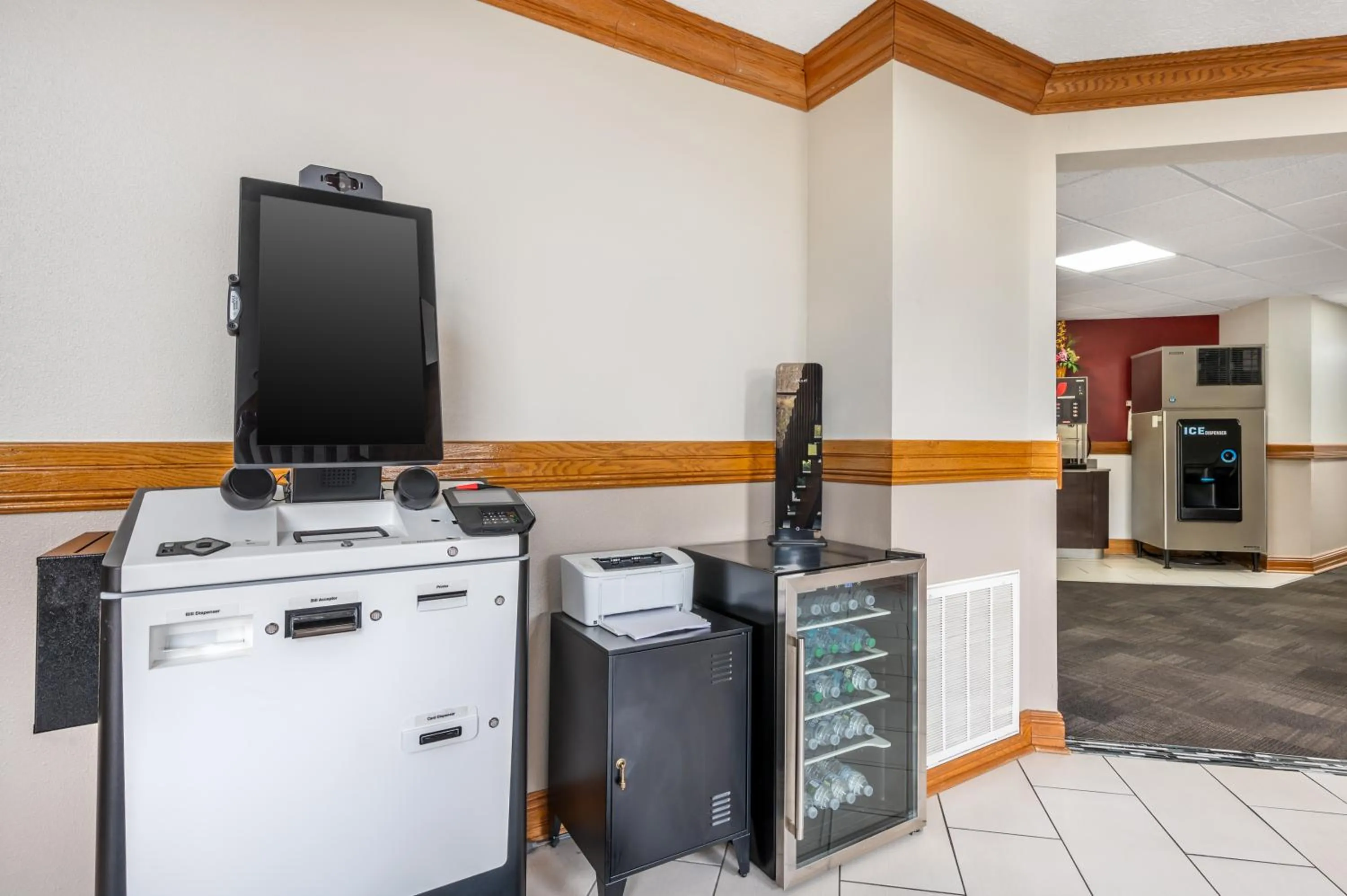 Business facilities in Red Roof Inn Greencastle South - Cloverdale