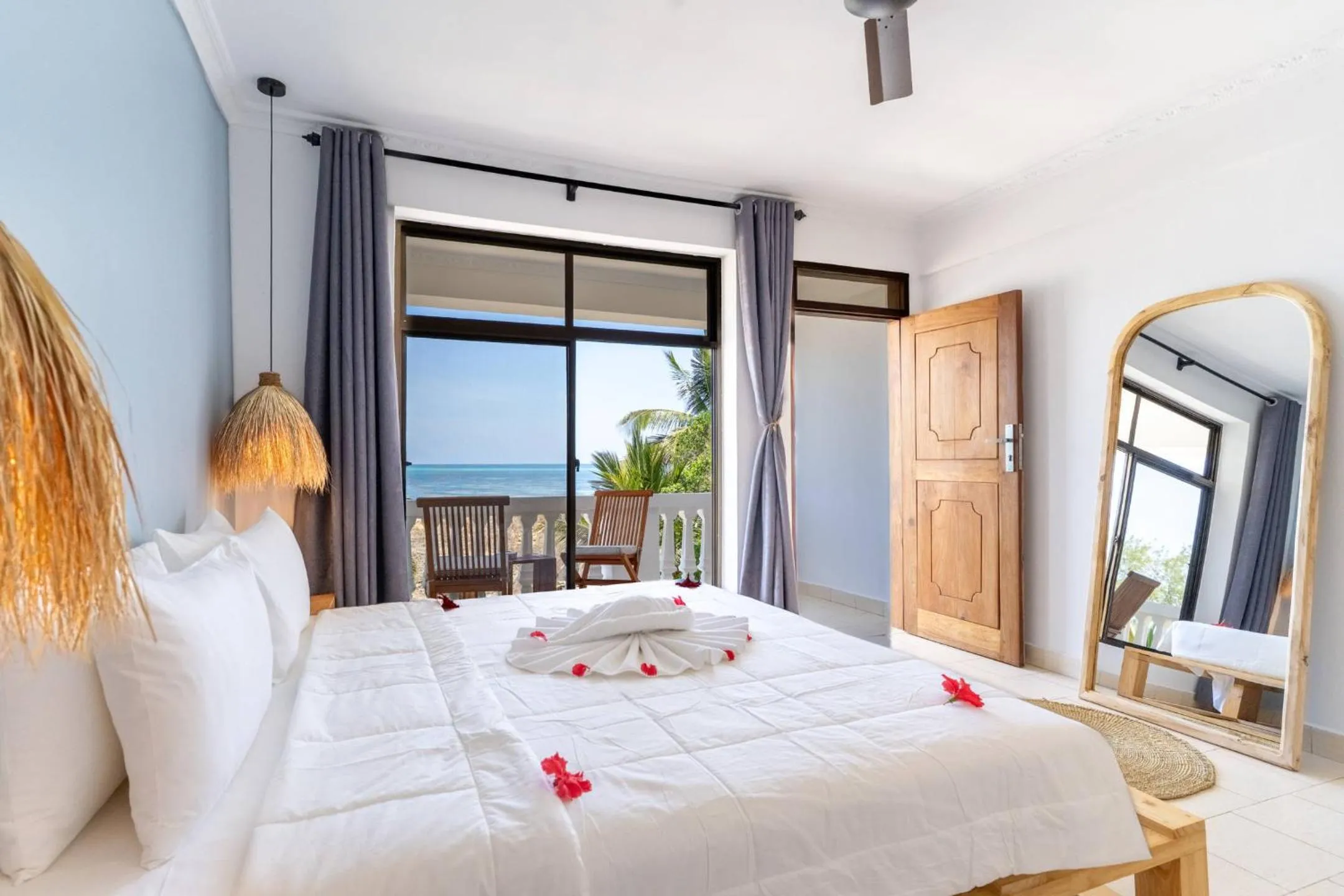 Bedroom, Bed in Marea Boutique Hotel