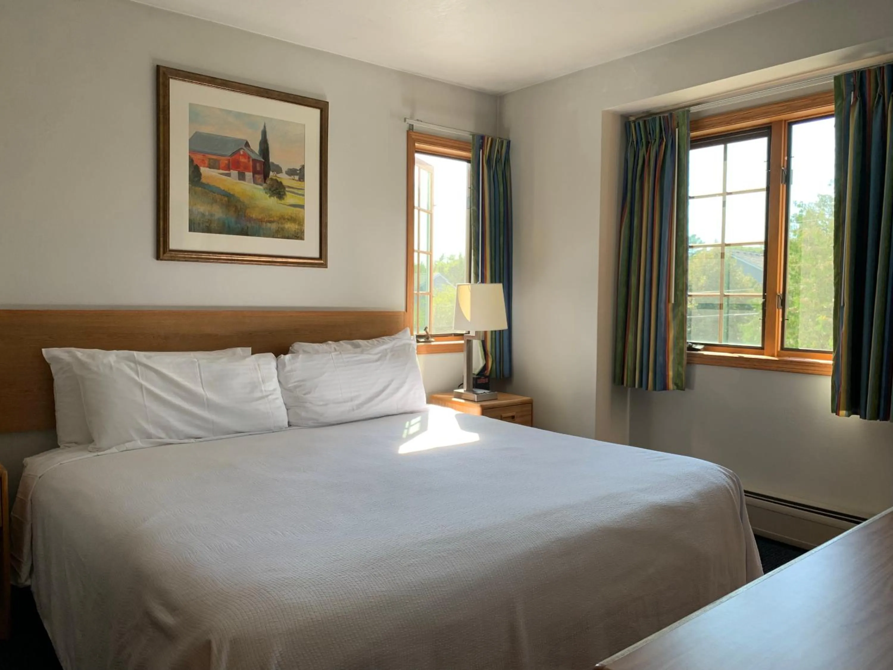 Bed in AppleCreek Resort-Hotel & Suites