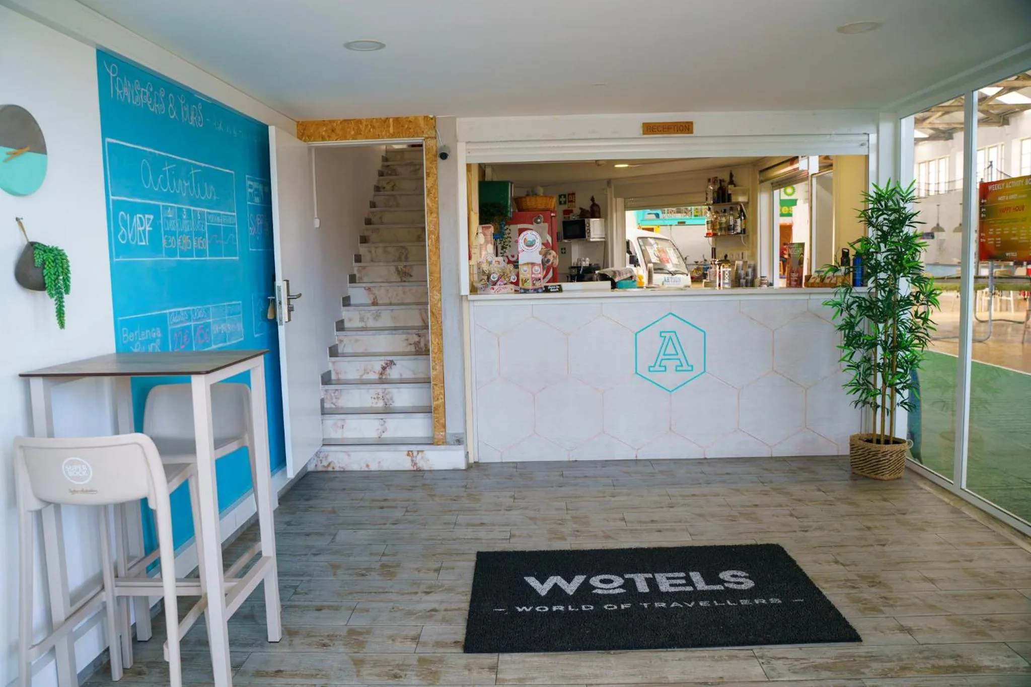 Lobby or reception in WOT Peniche Social