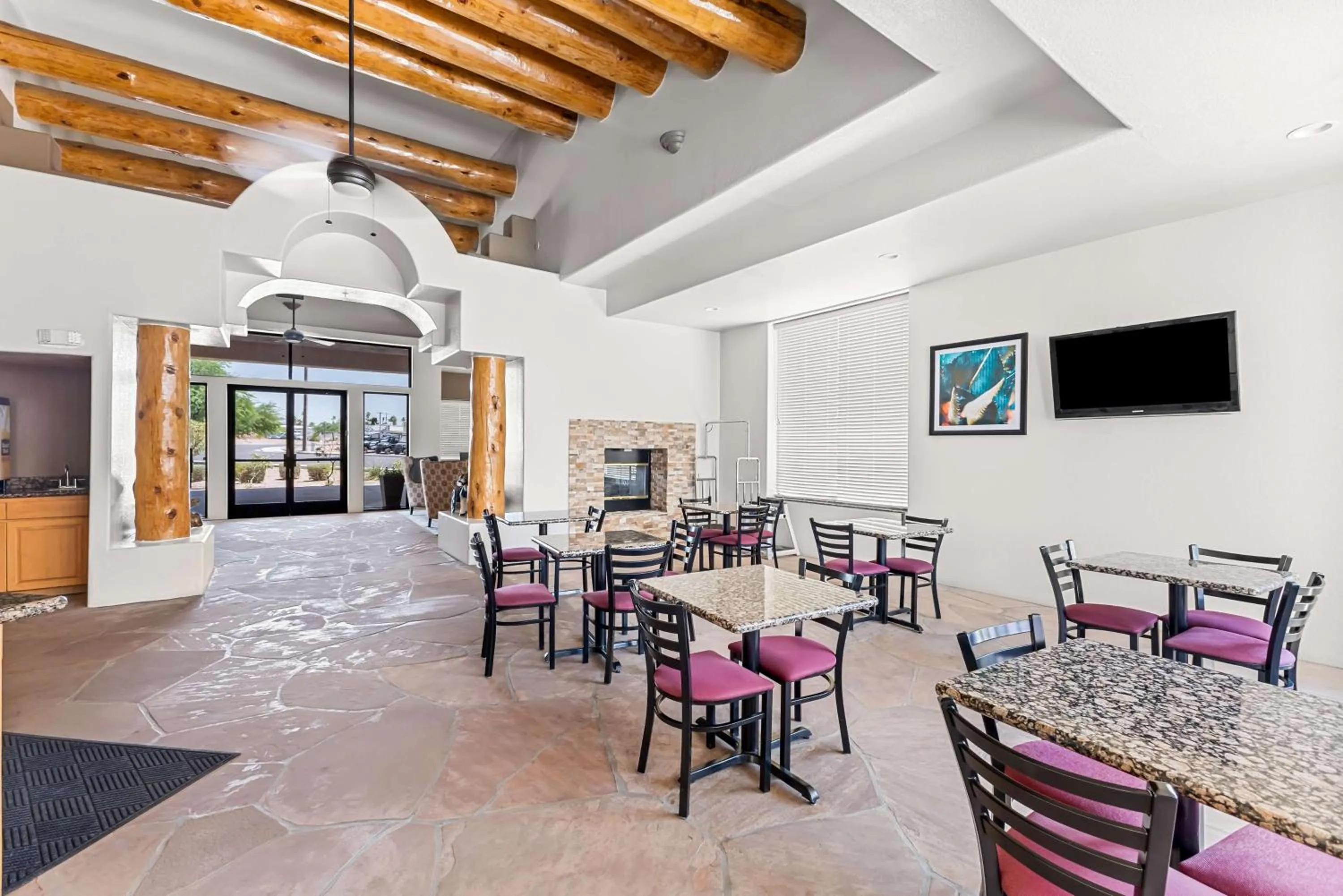 Breakfast in Best Western Apache Junction Inn