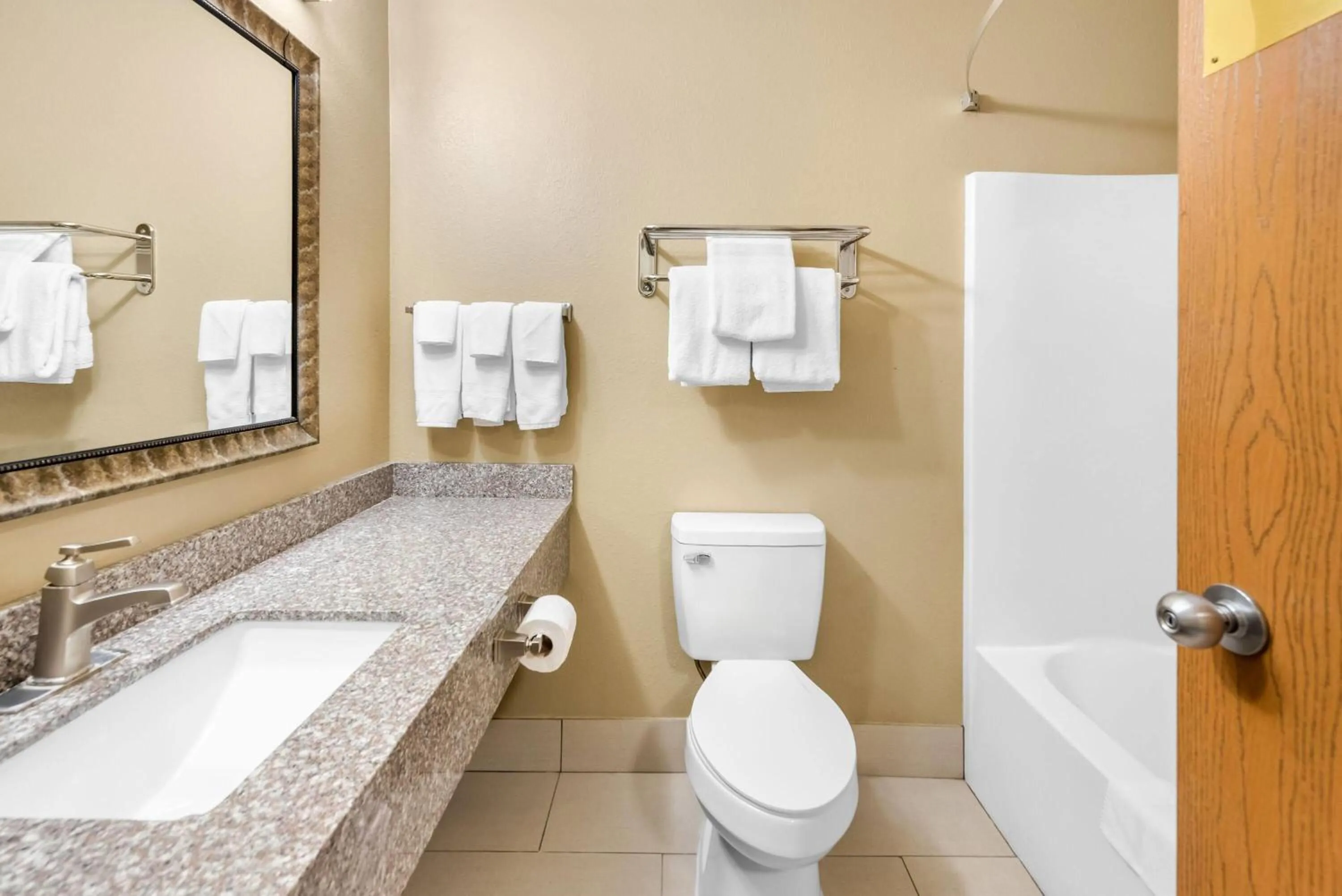 Bathroom in Super 8 by Wyndham Bellefontaine