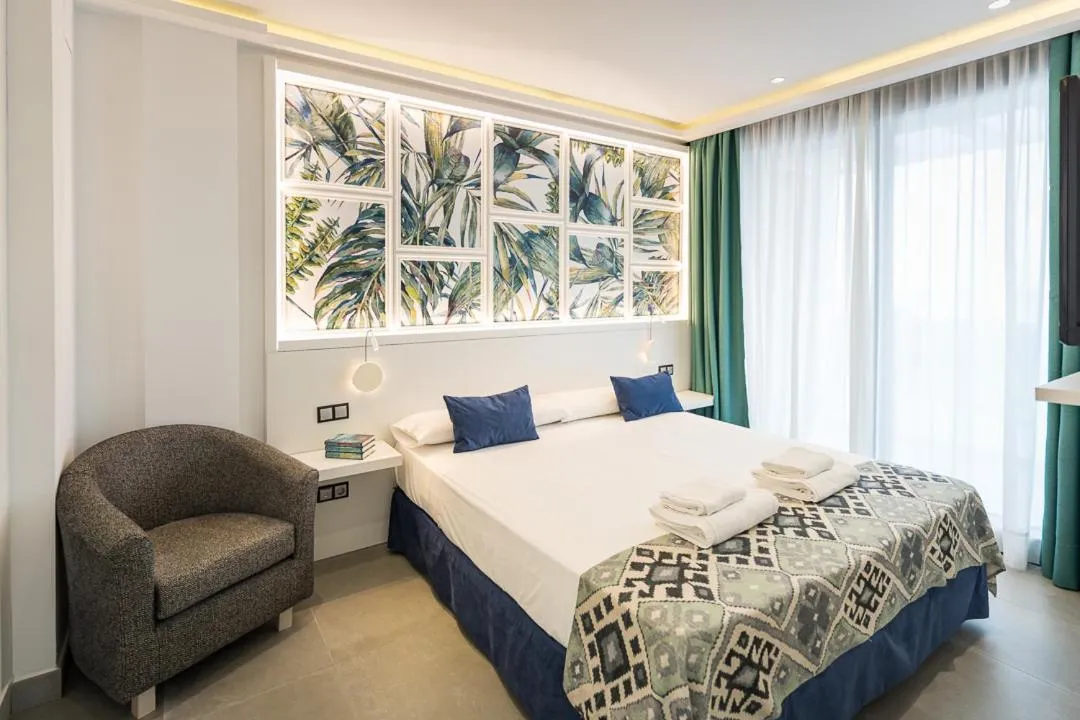 Bed in Hotel Playa de la Plata