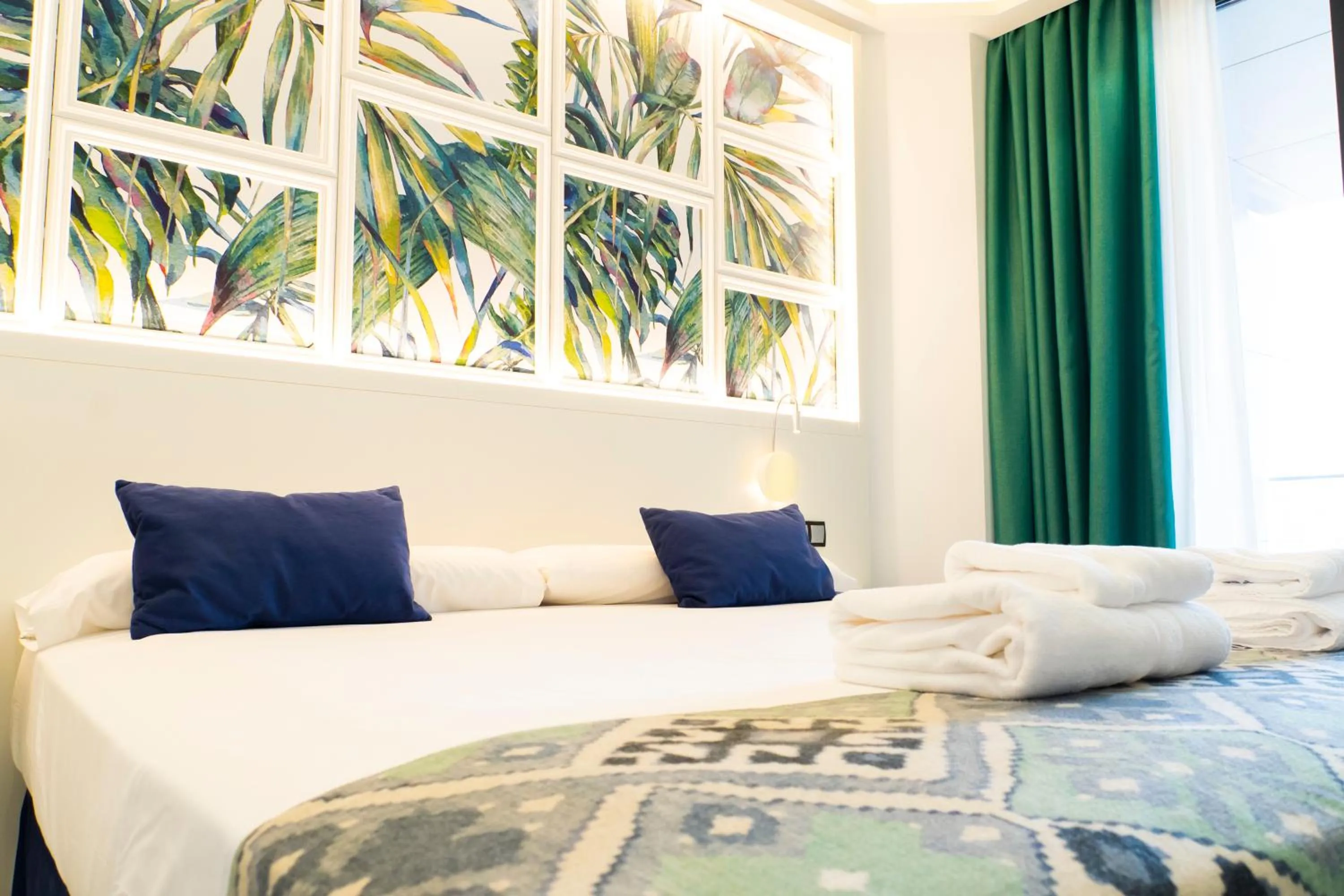 Bedroom, Bed in Hotel Playa de la Plata