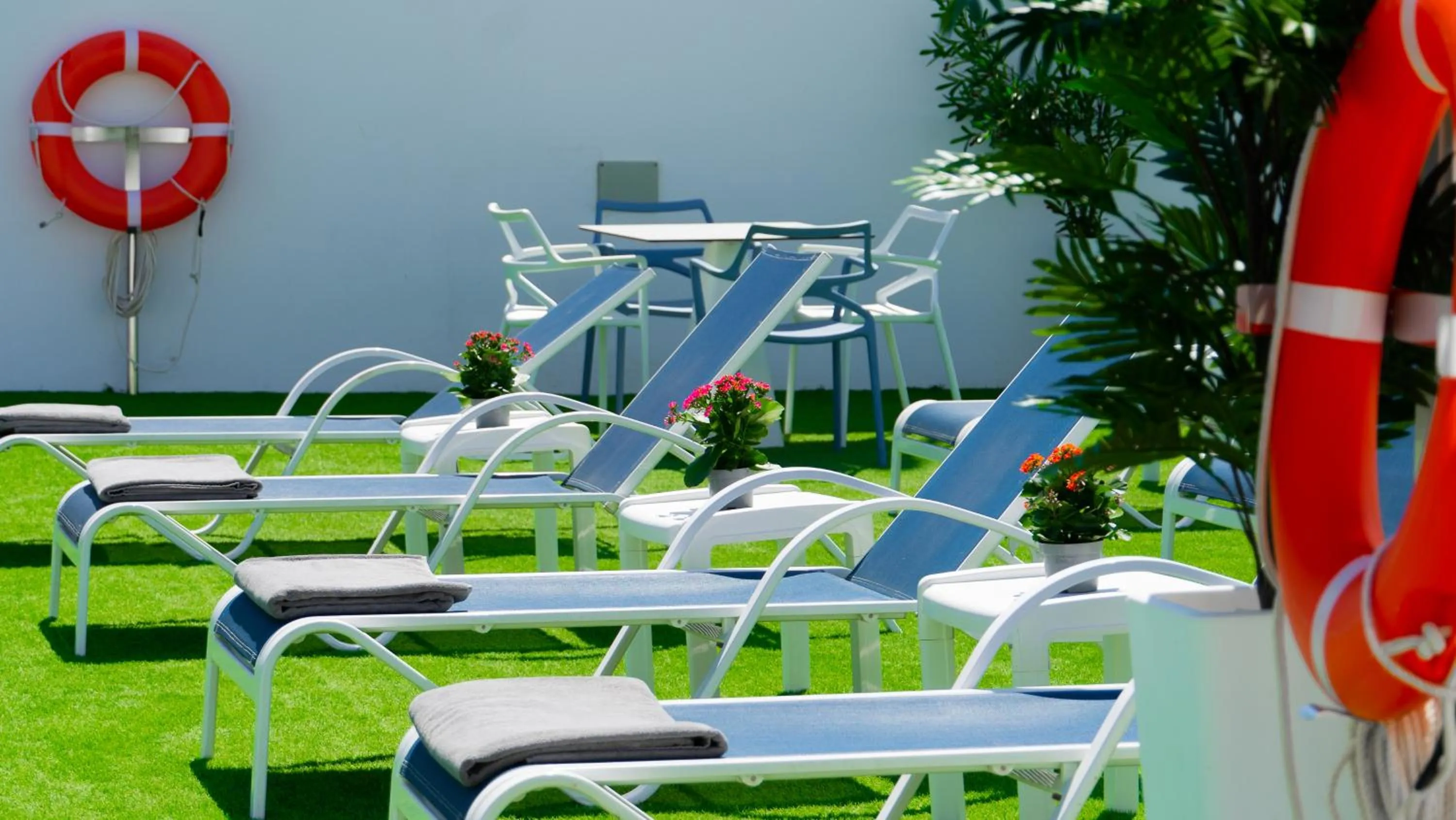 Swimming pool in Hotel Playa de la Plata