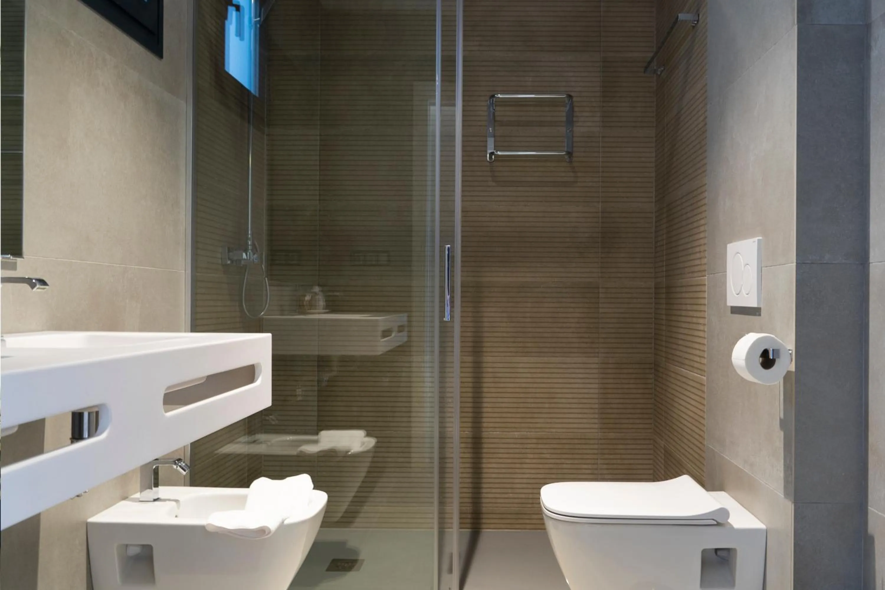 Bathroom in Hotel Playa de la Plata